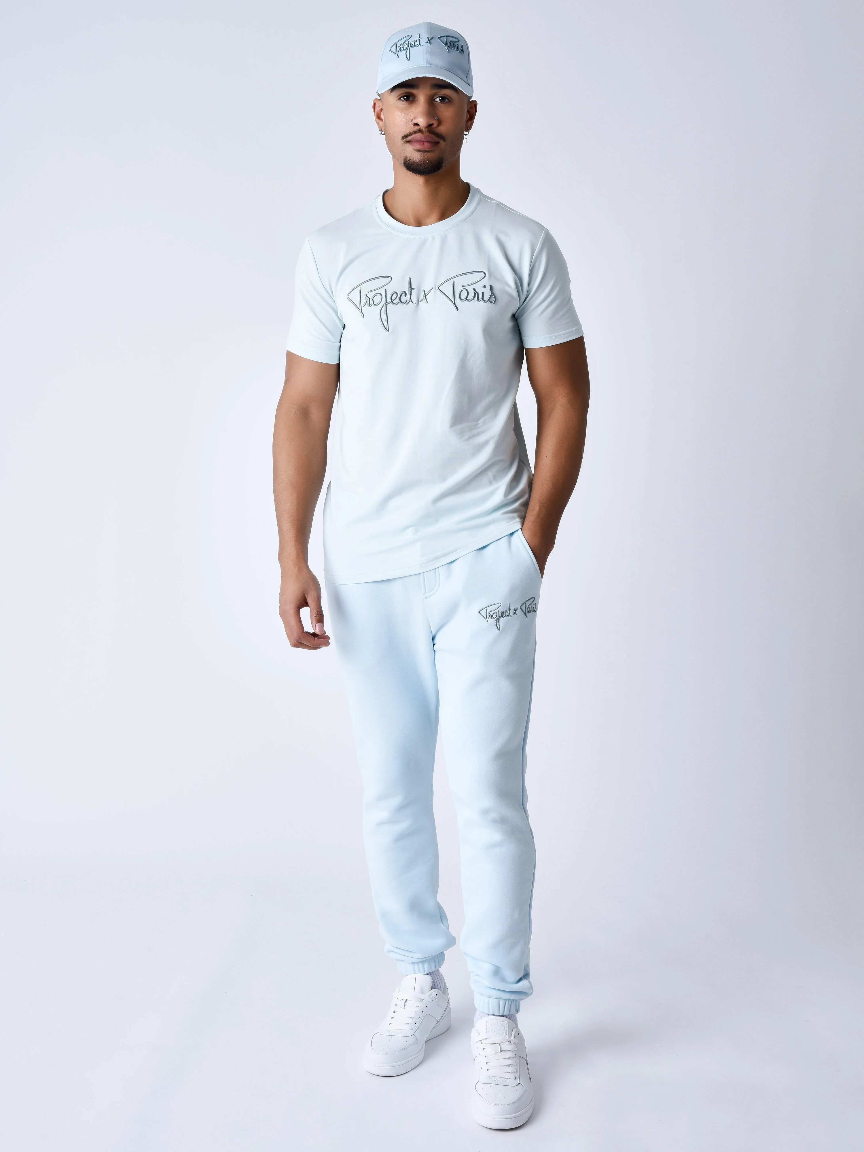 T-shirt basic broderie Signature - Image 3