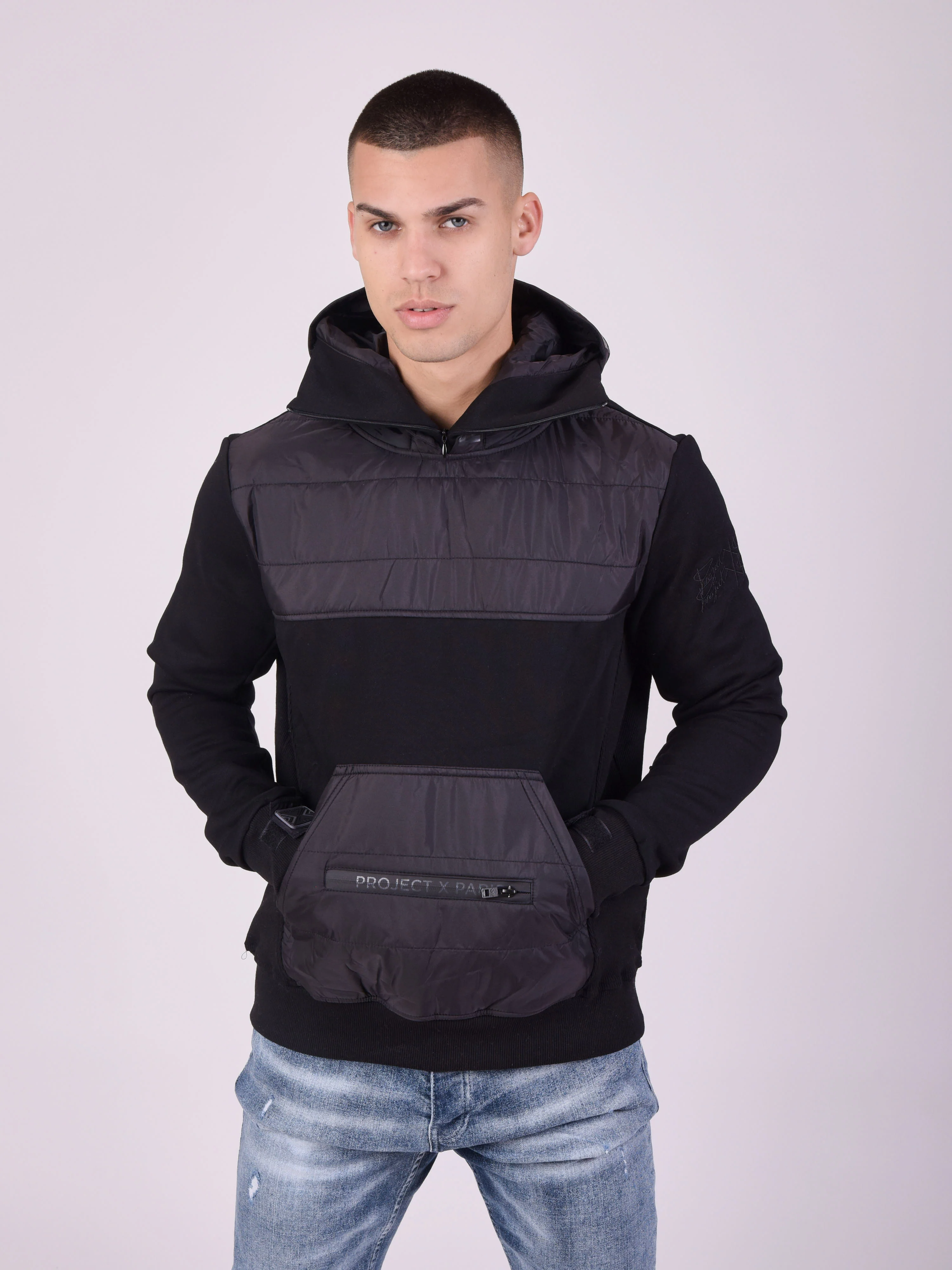 Sweat à Capuche avec poche kangourou matelassé - Image 2