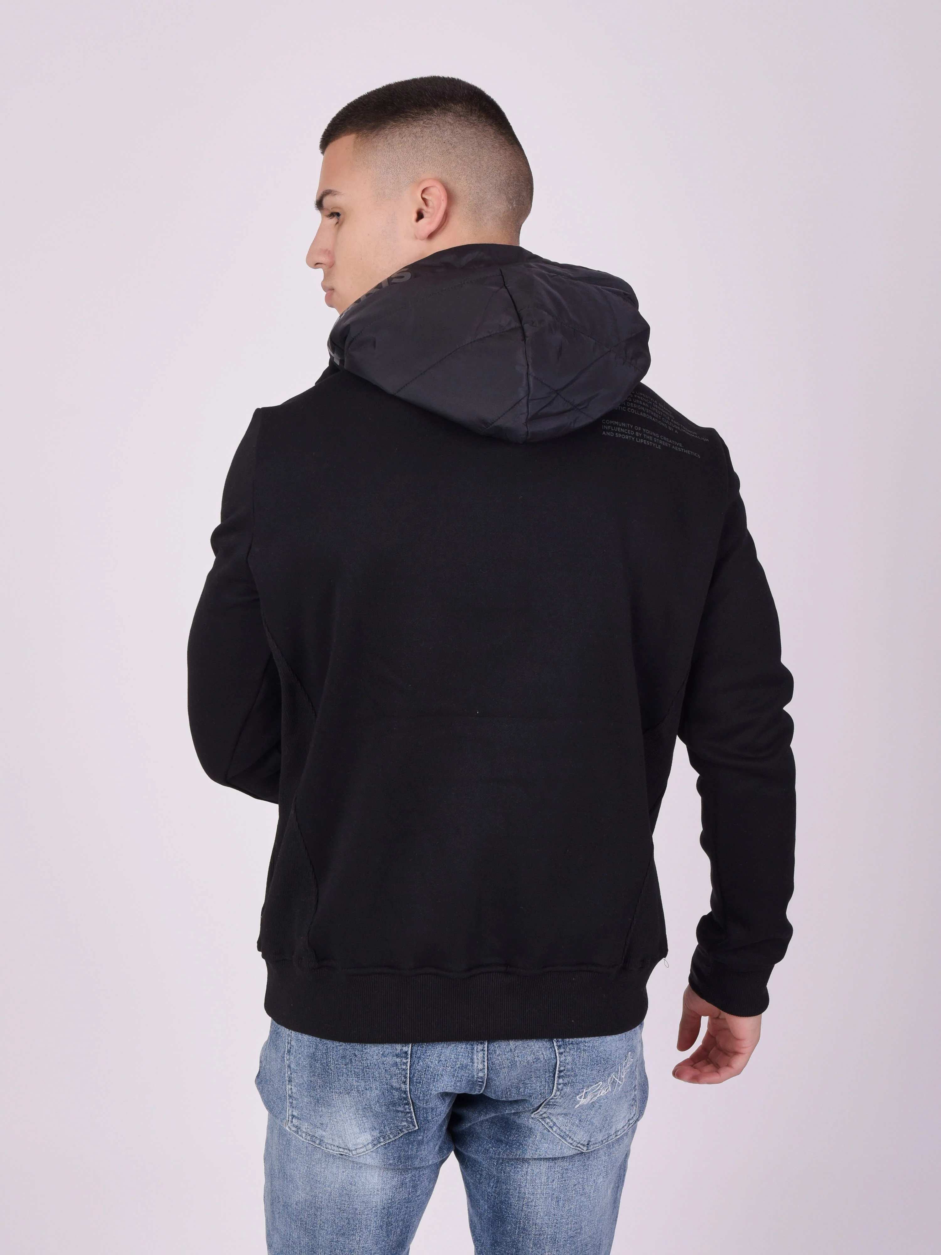 Sweat à Capuche avec poche kangourou matelassé - Image 5