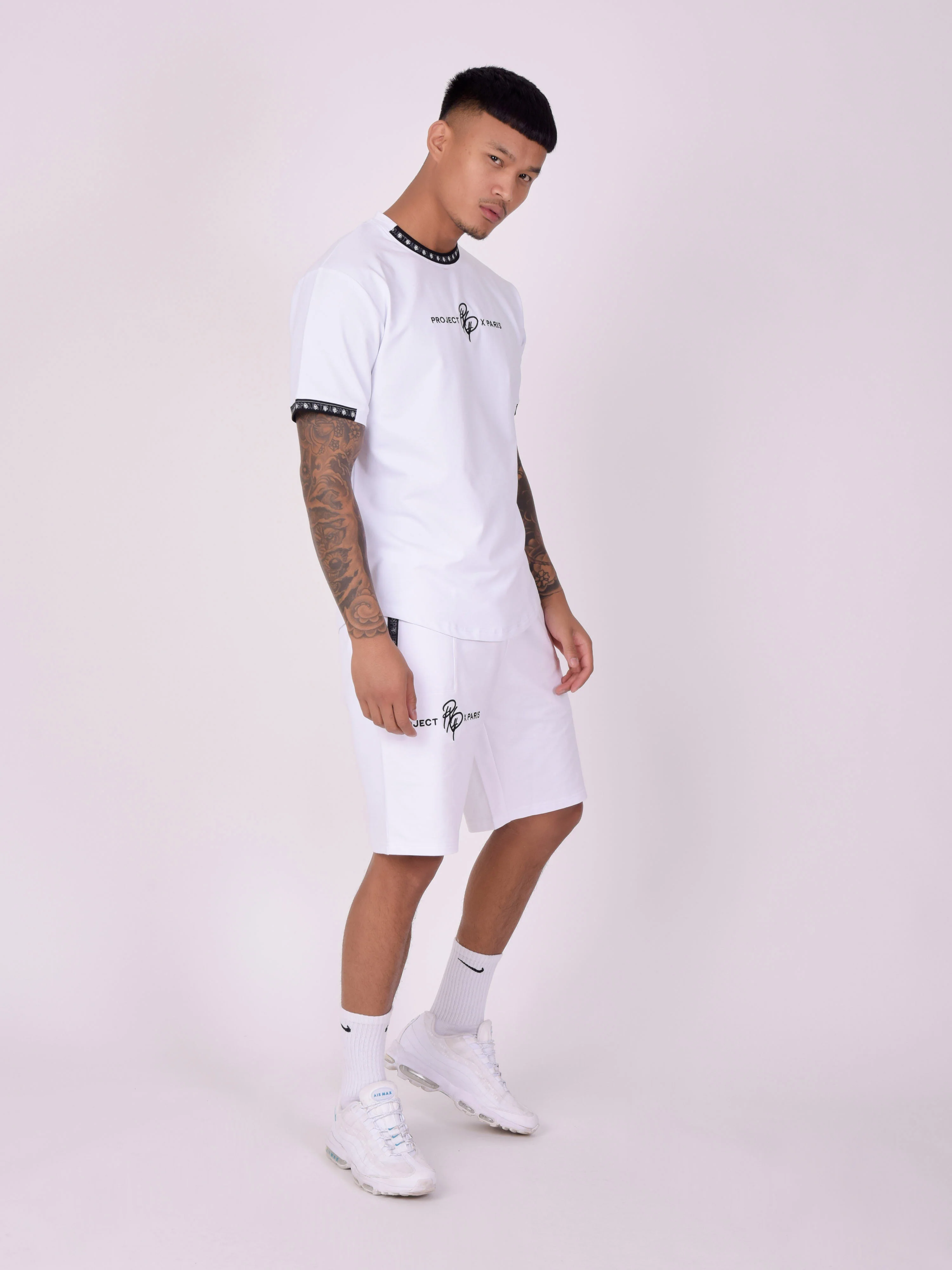 T-shirt uni avec bande logo - Image 3