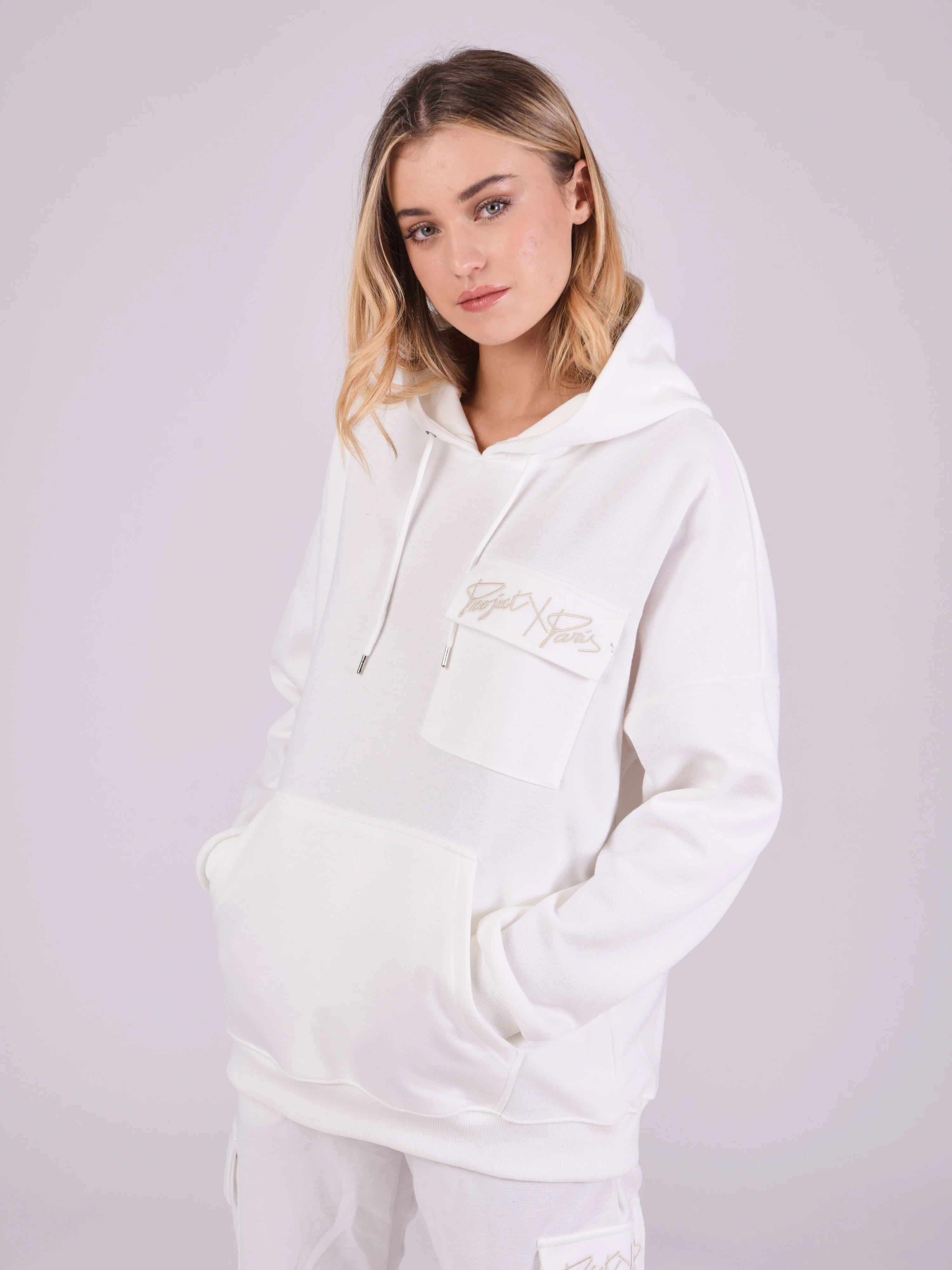 Sweat à Capuche ample avec poche - Image 4