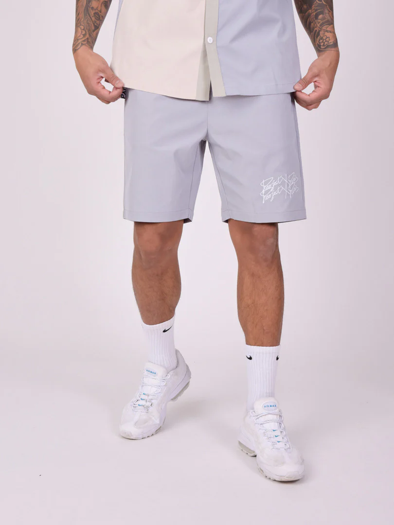 Short uni avec broderie double logo - Image 3