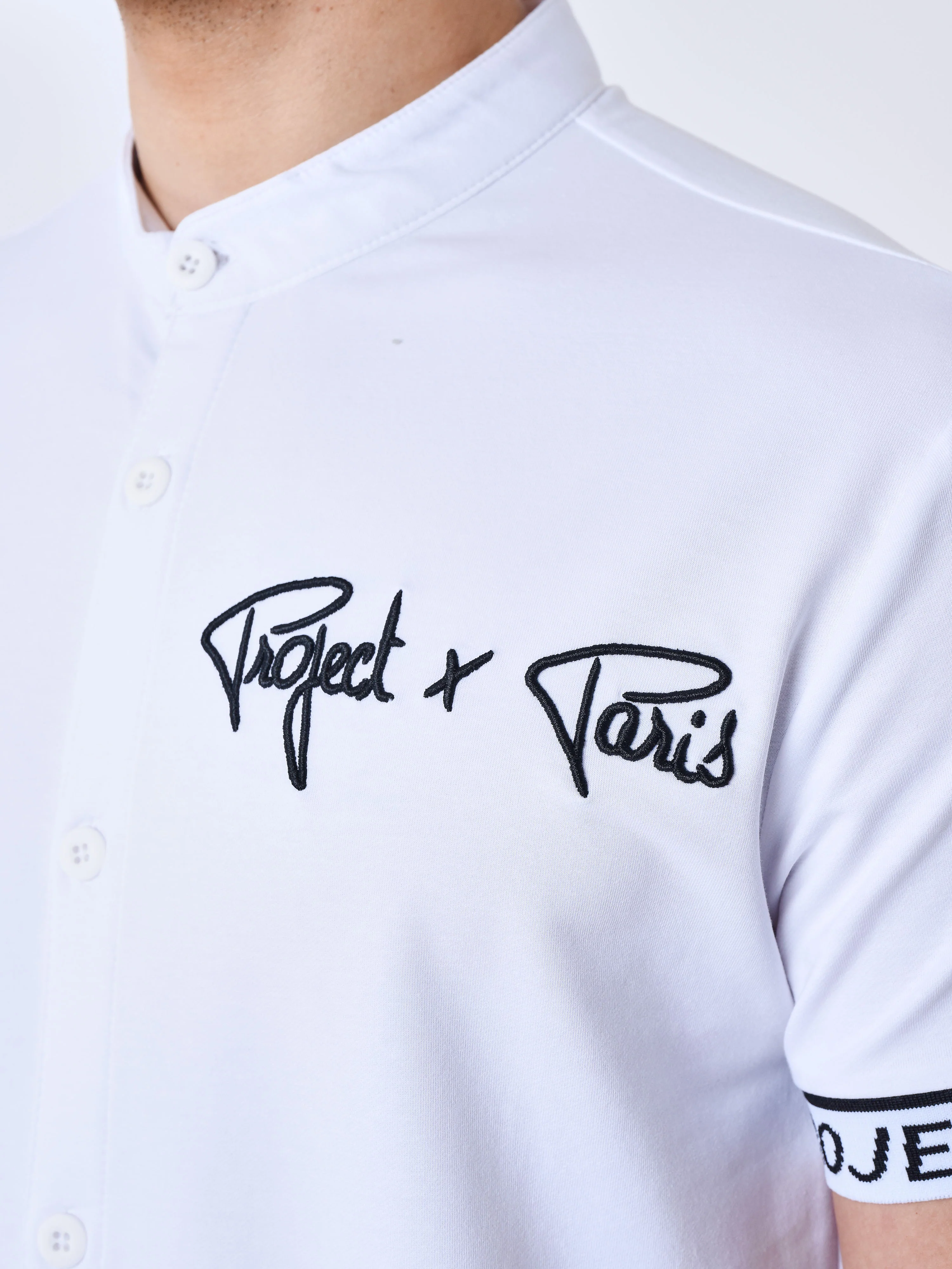 Chemise manches courtes logo brodé en relief - Image 7