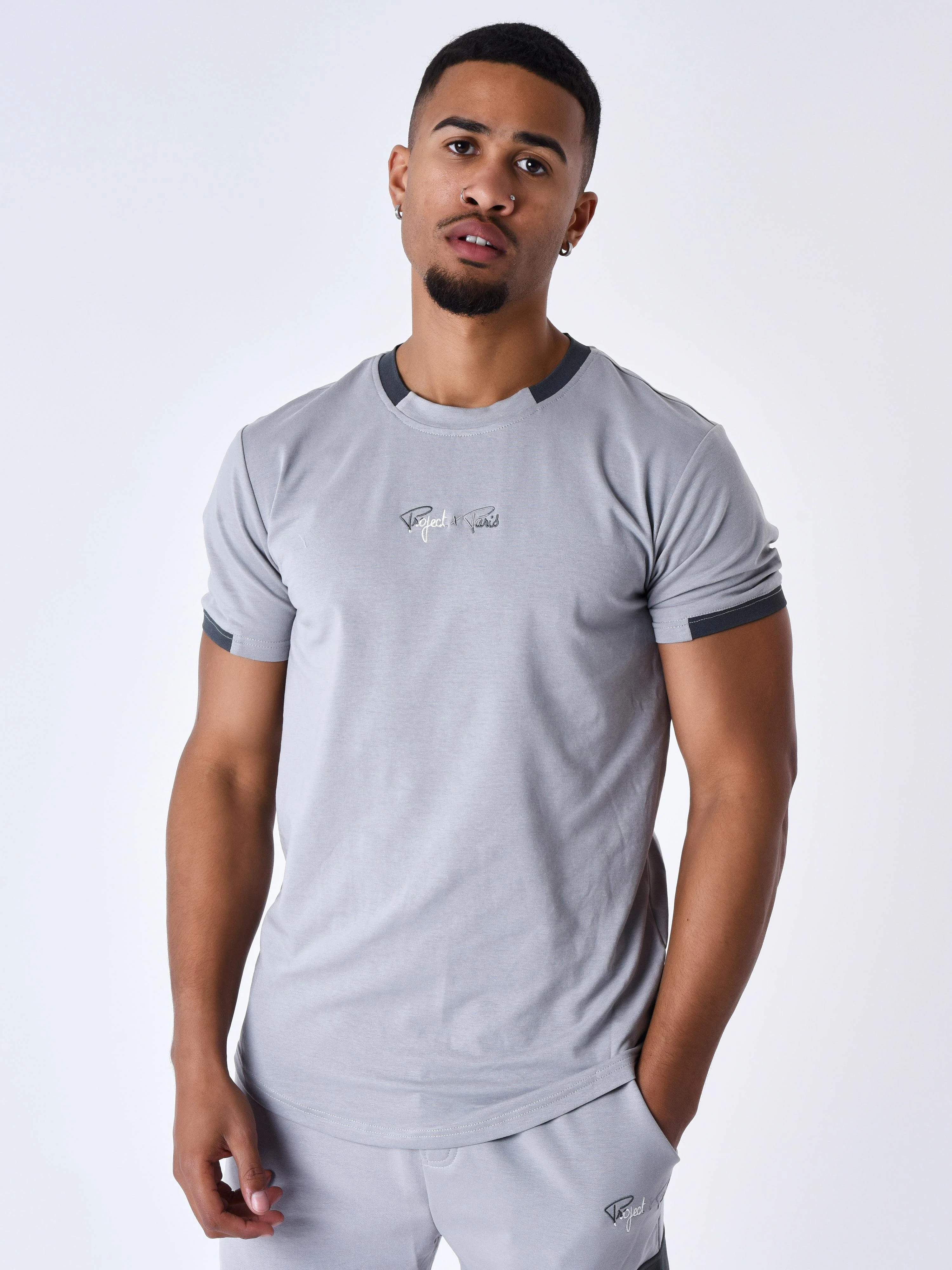 T-shirt avec bande contrastée logotée - Image 2