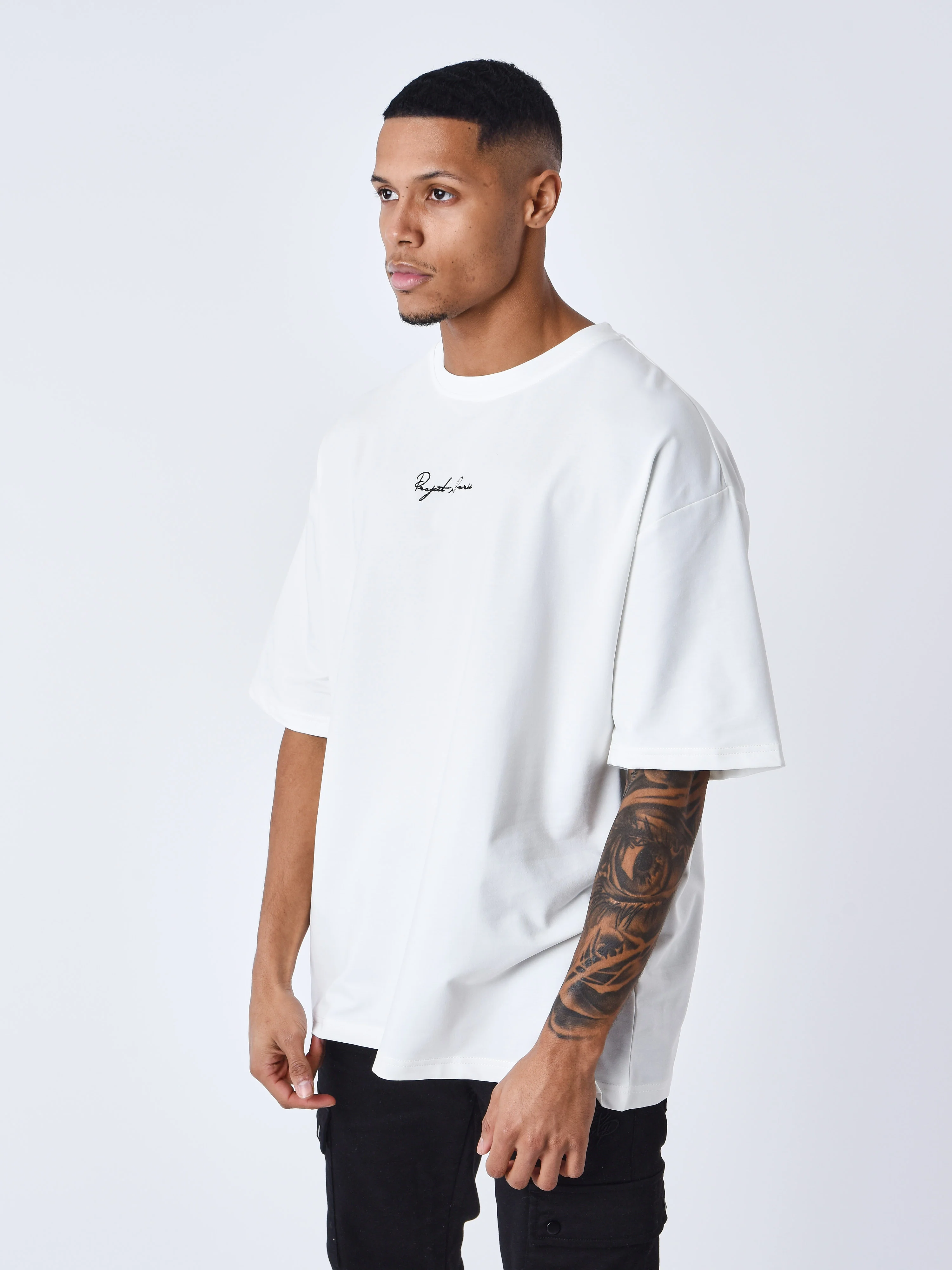 T-shirt broderie signature - Image 4