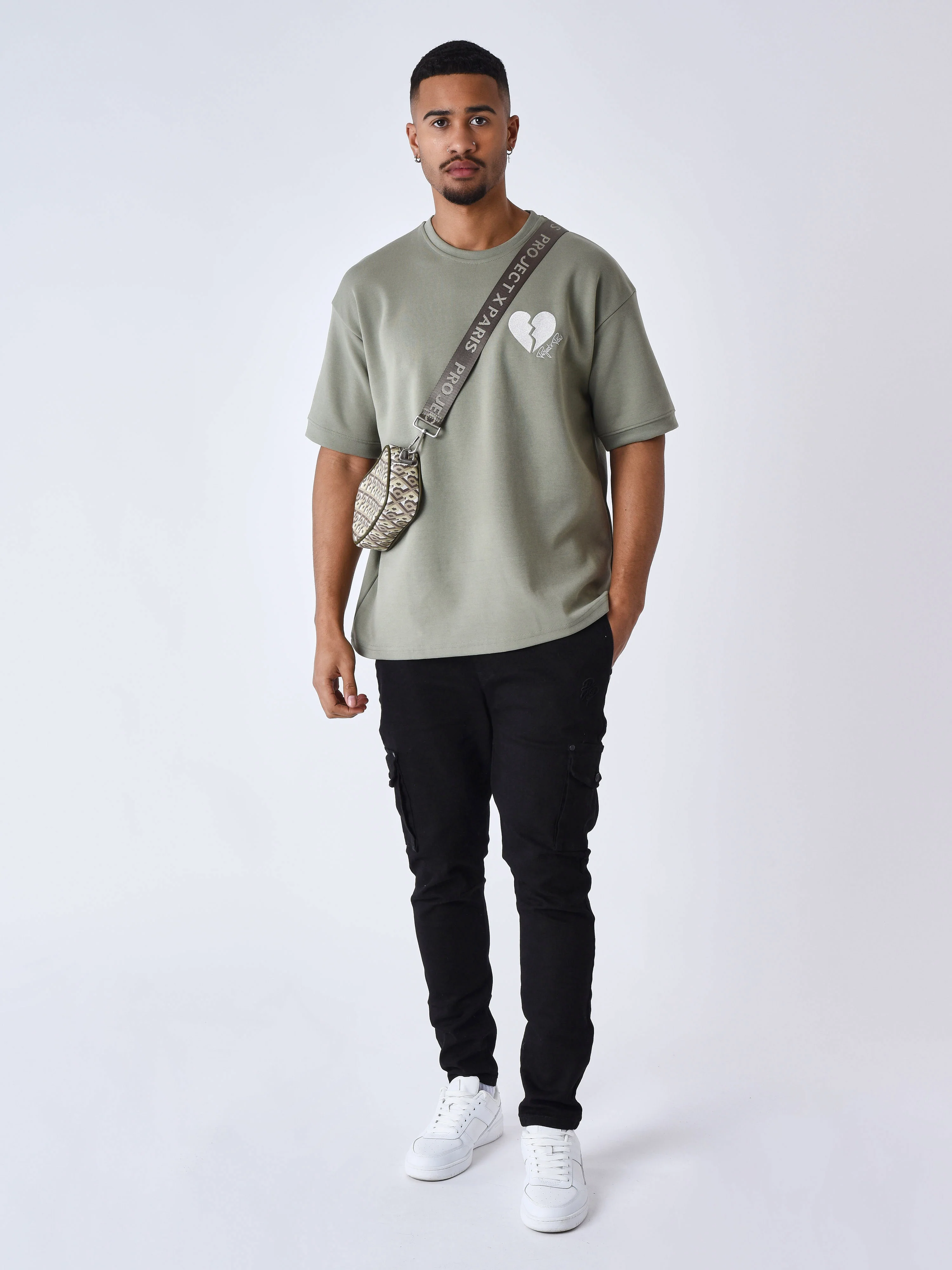 T-shirt épais cœur brisé - Image 6