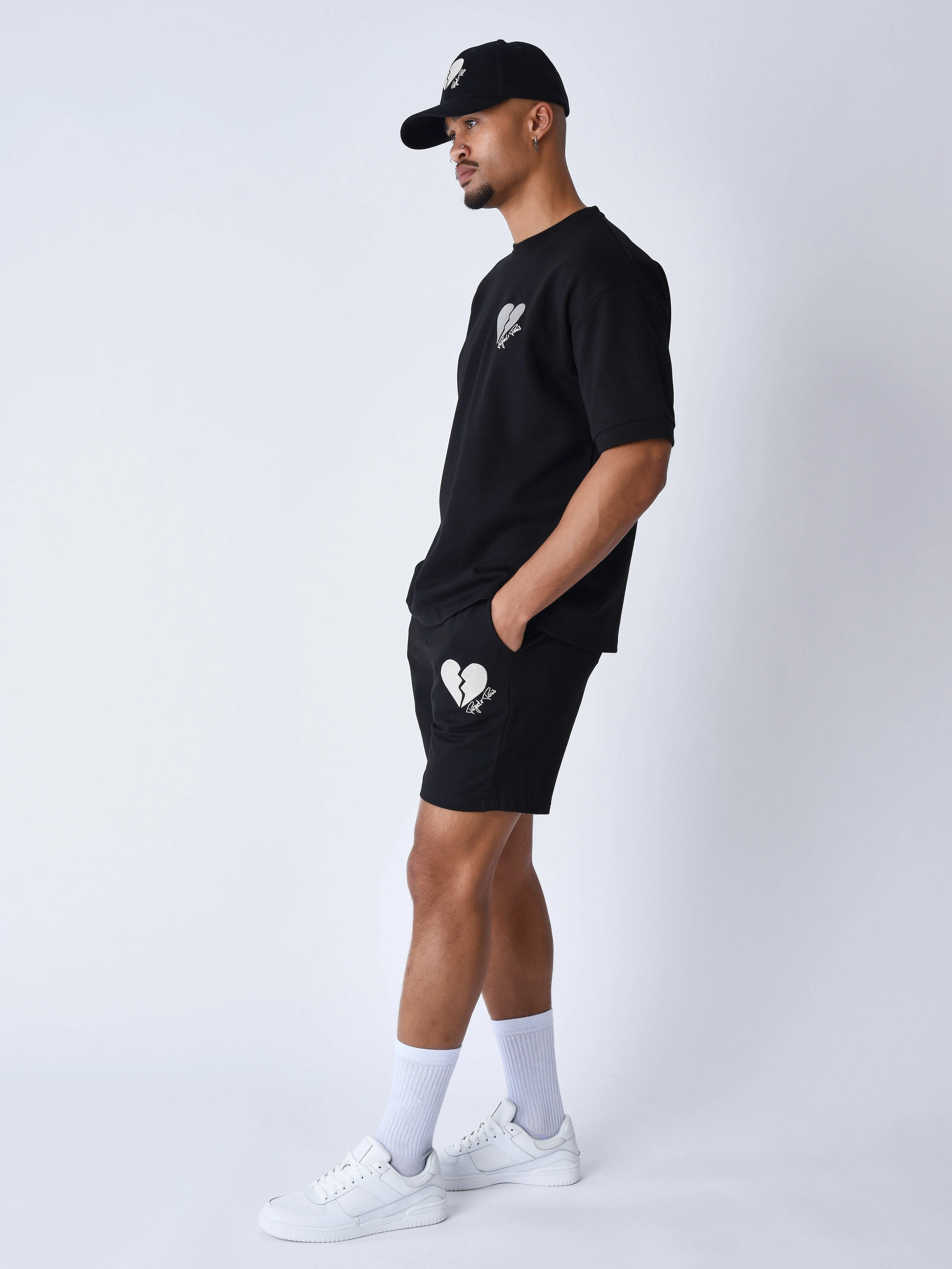 T-shirt épais cœur brisé - Image 5