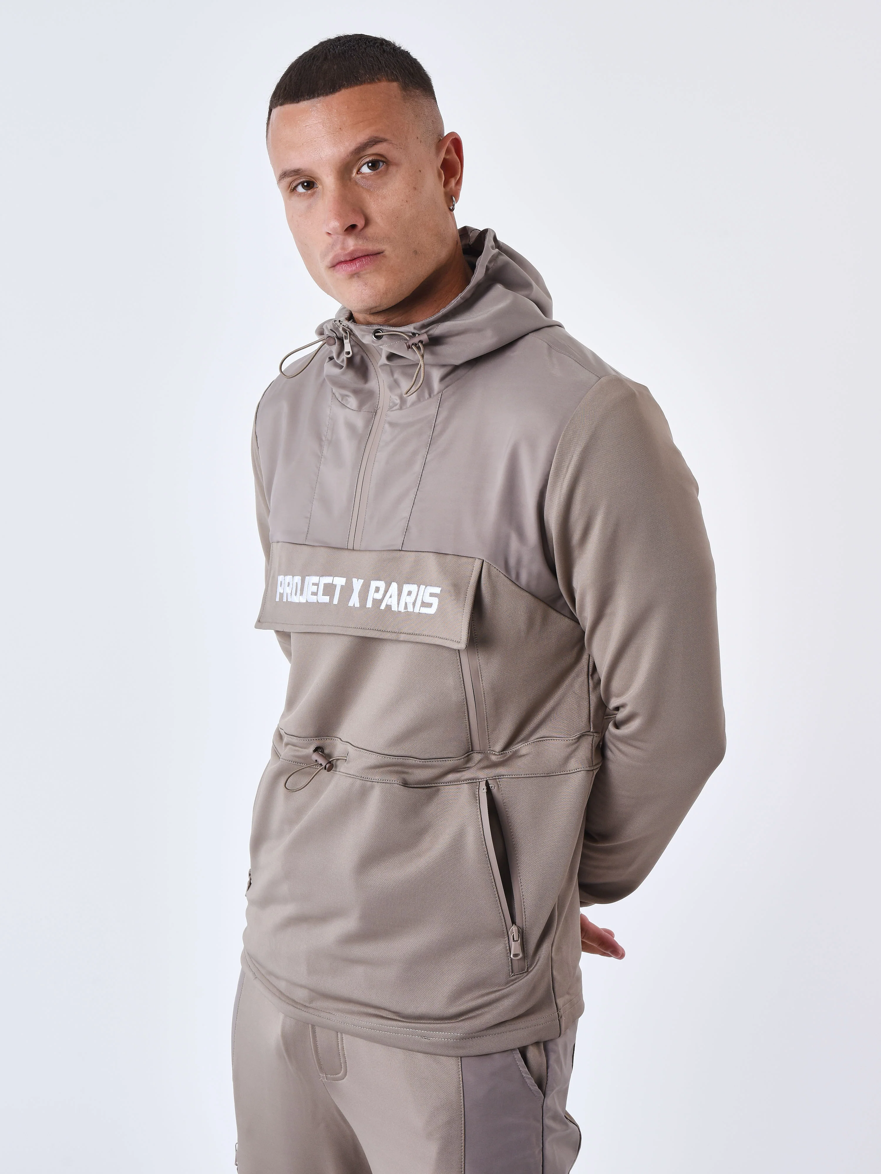 Sweat à Capuche style coupe vent - Image 4