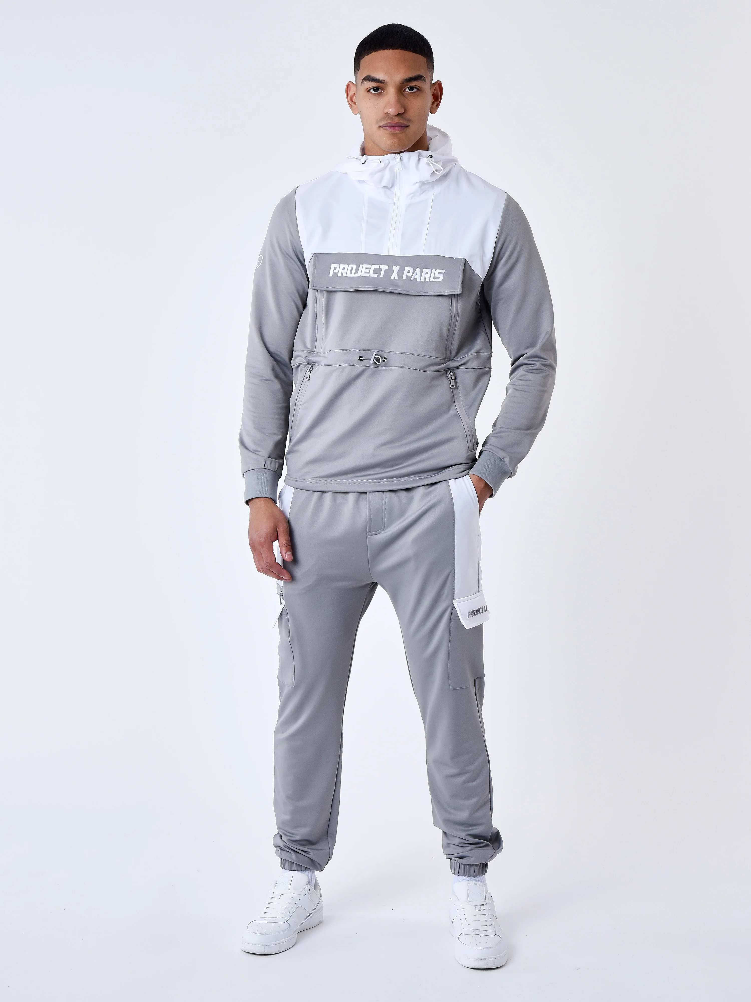 Sweat à Capuche style coupe vent bicolore - Image 3