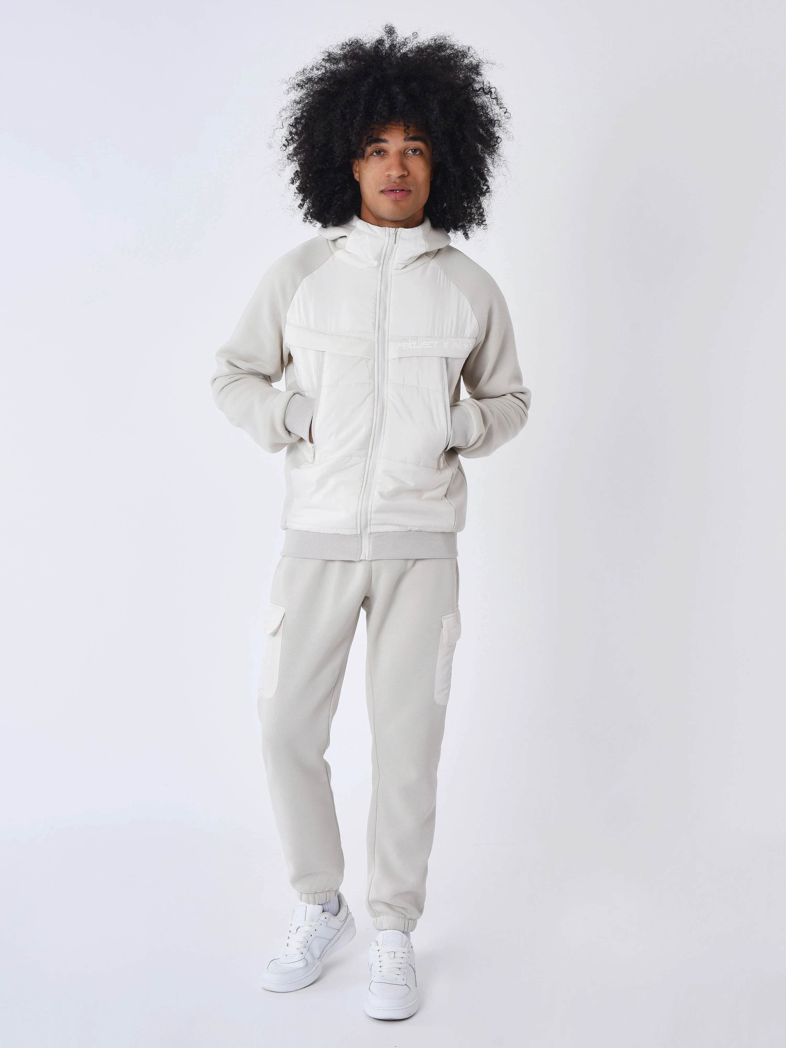 Sweat à Capuche zippé avec empiècement bimatière - Image 5