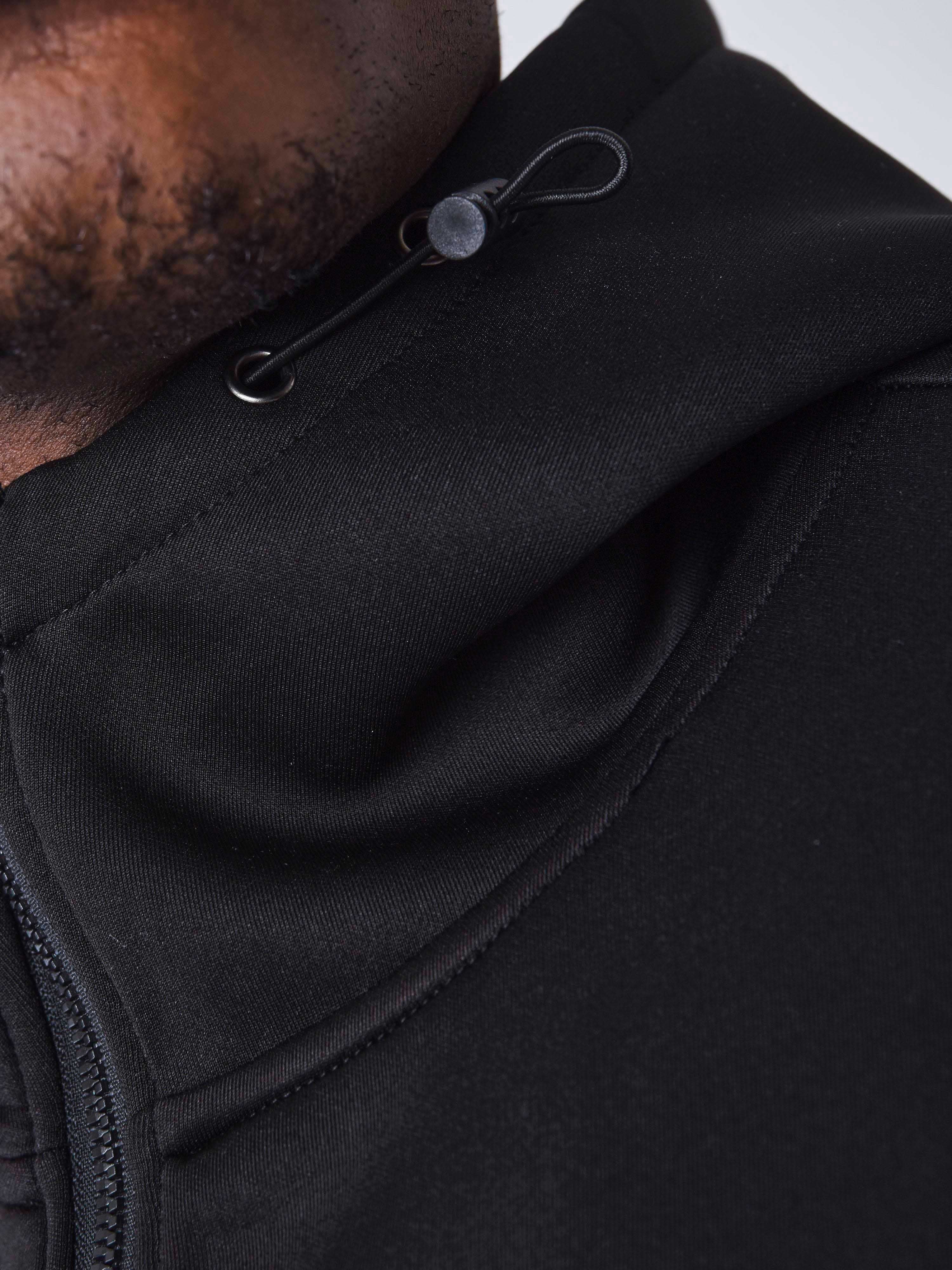 Veste à capuche techwear - Image 9