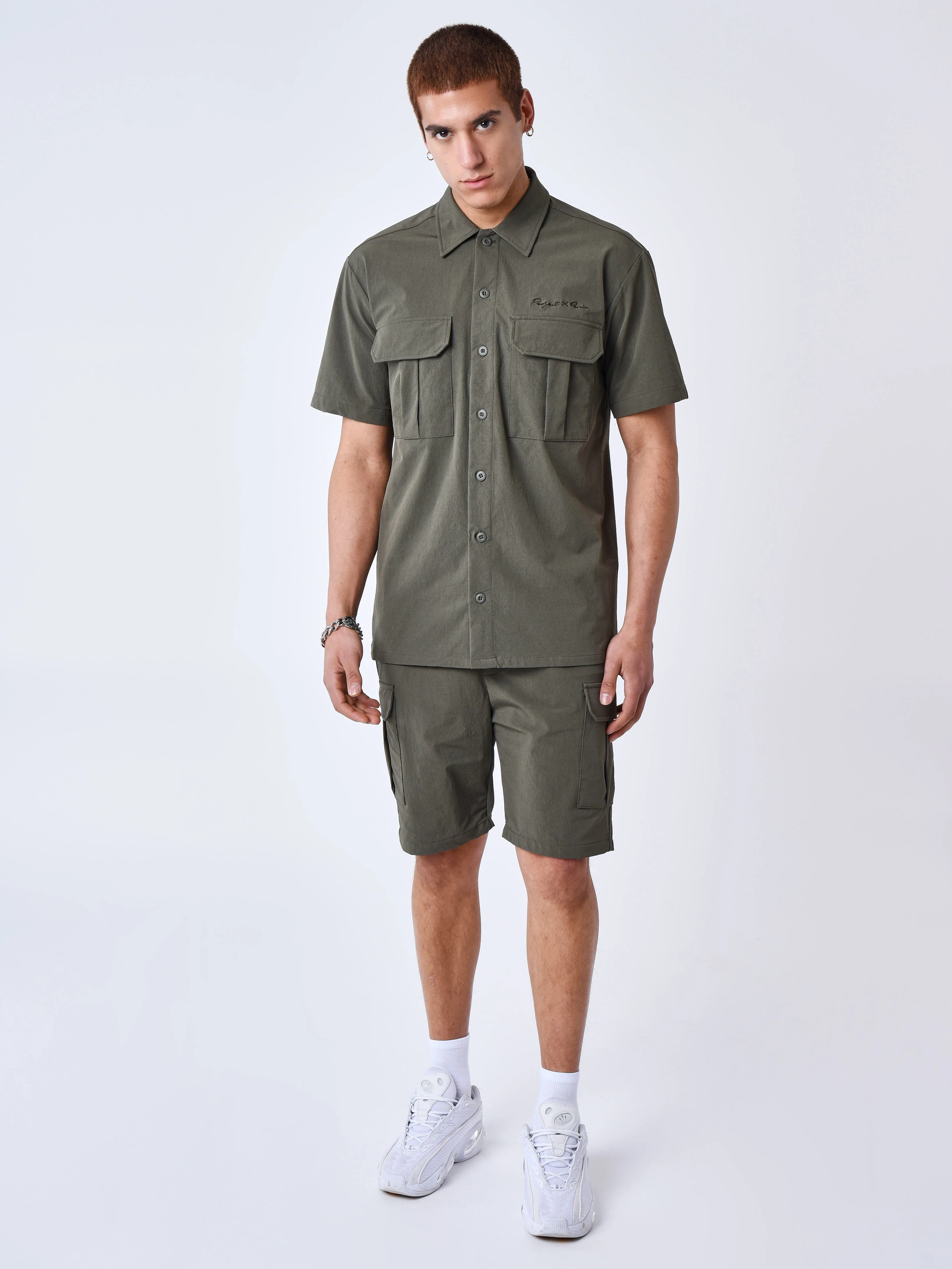 Short uni texturé