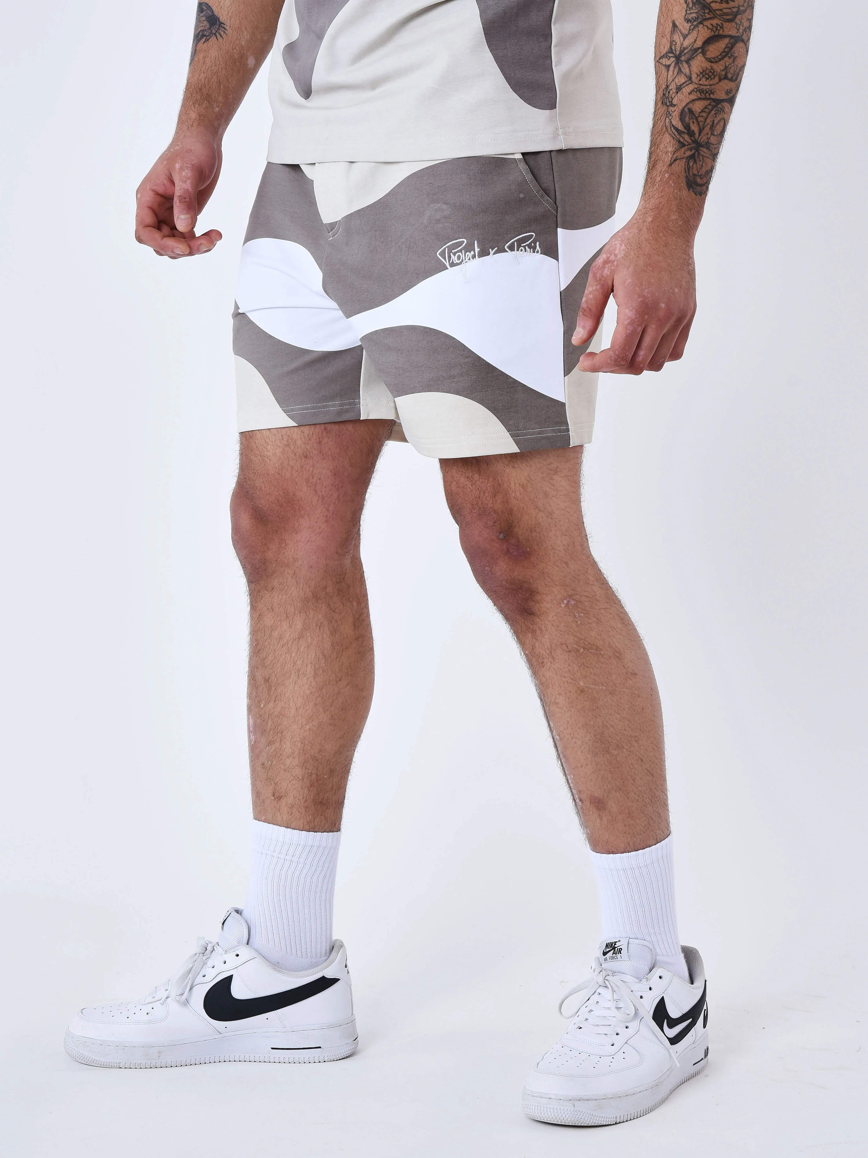 Short tricolore effet vague - Image 5