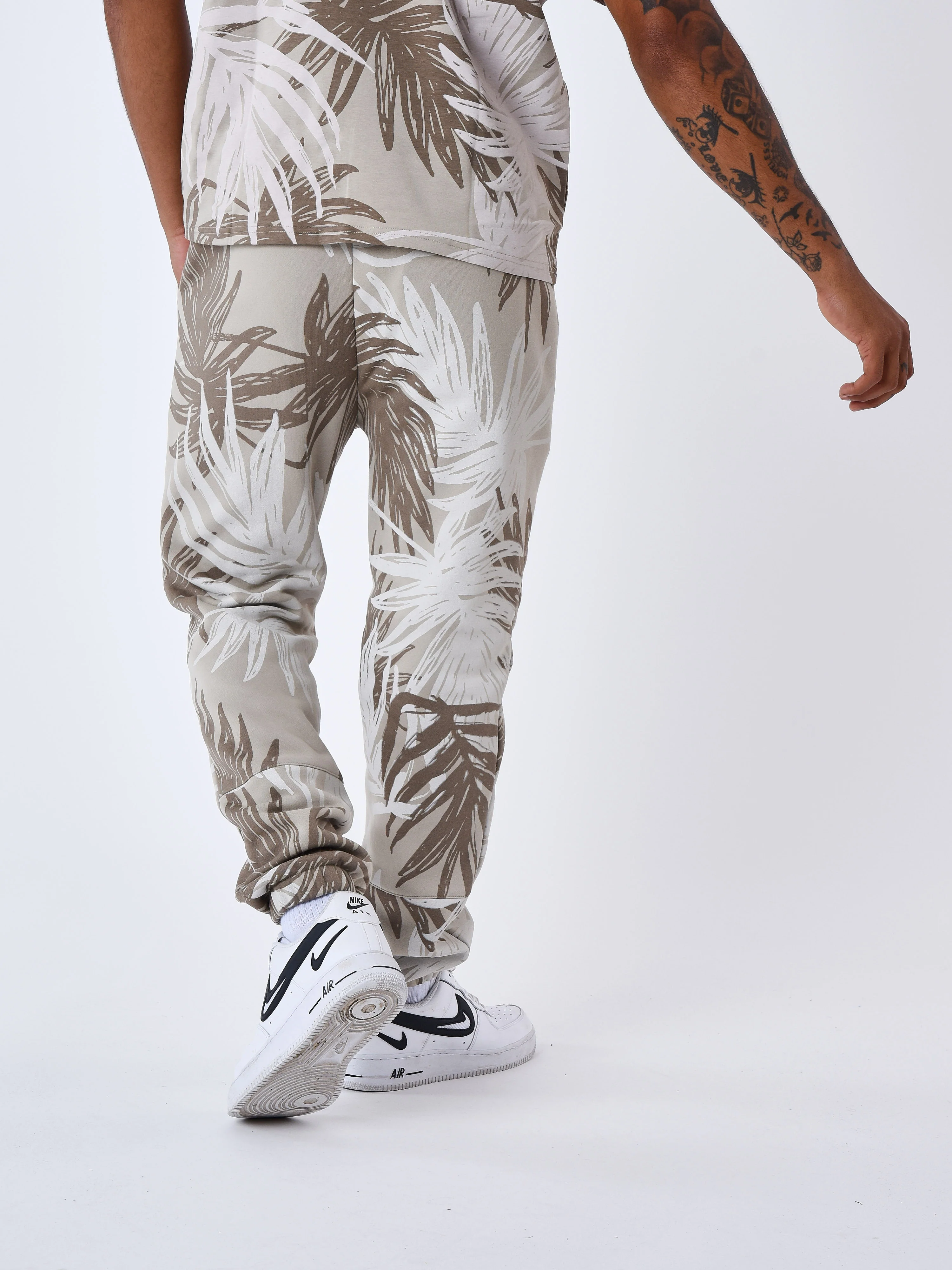 Bas de jogging motif all over feuilles de palmier - Image 3
