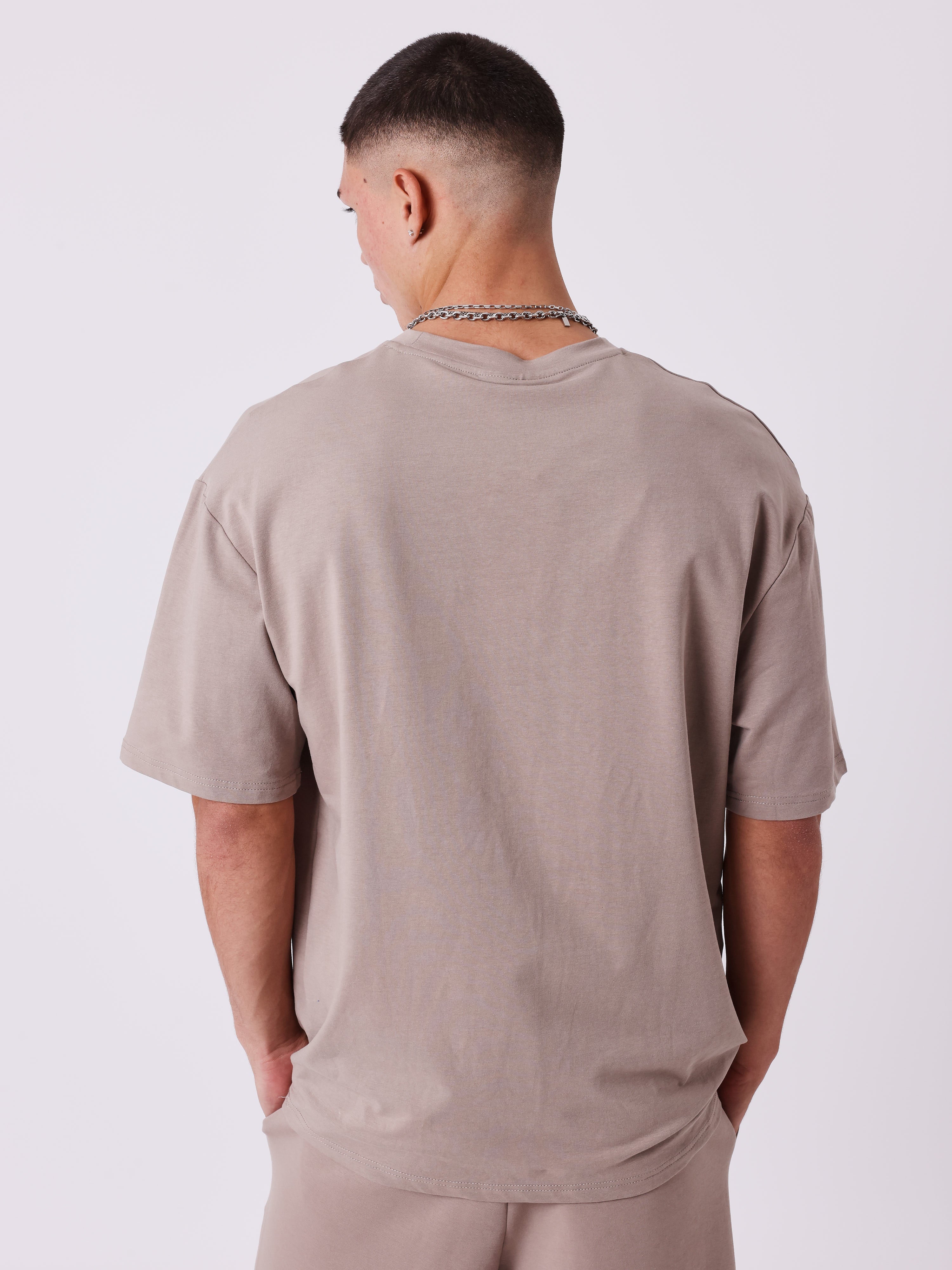 T-shirt Essentials - Image 2