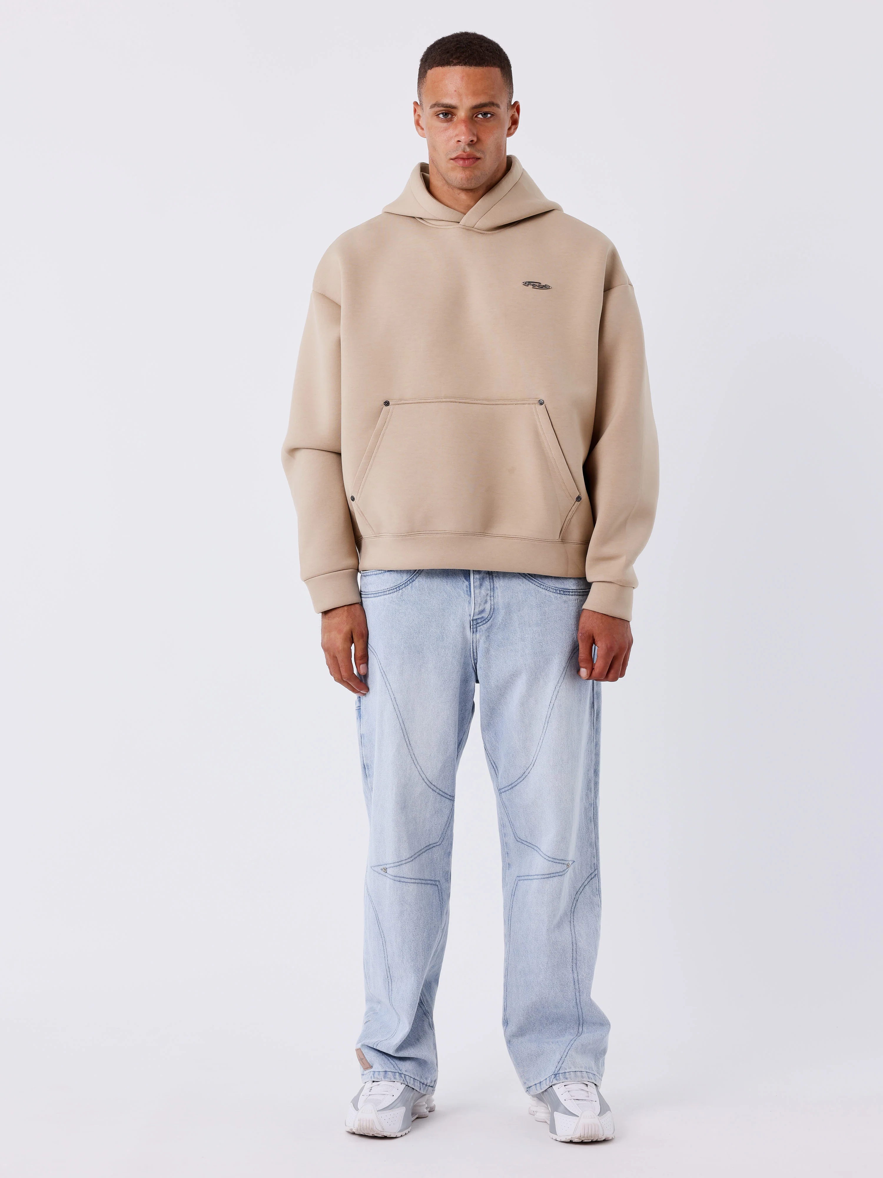 Sweat à capuche en néoprène - Image 5
