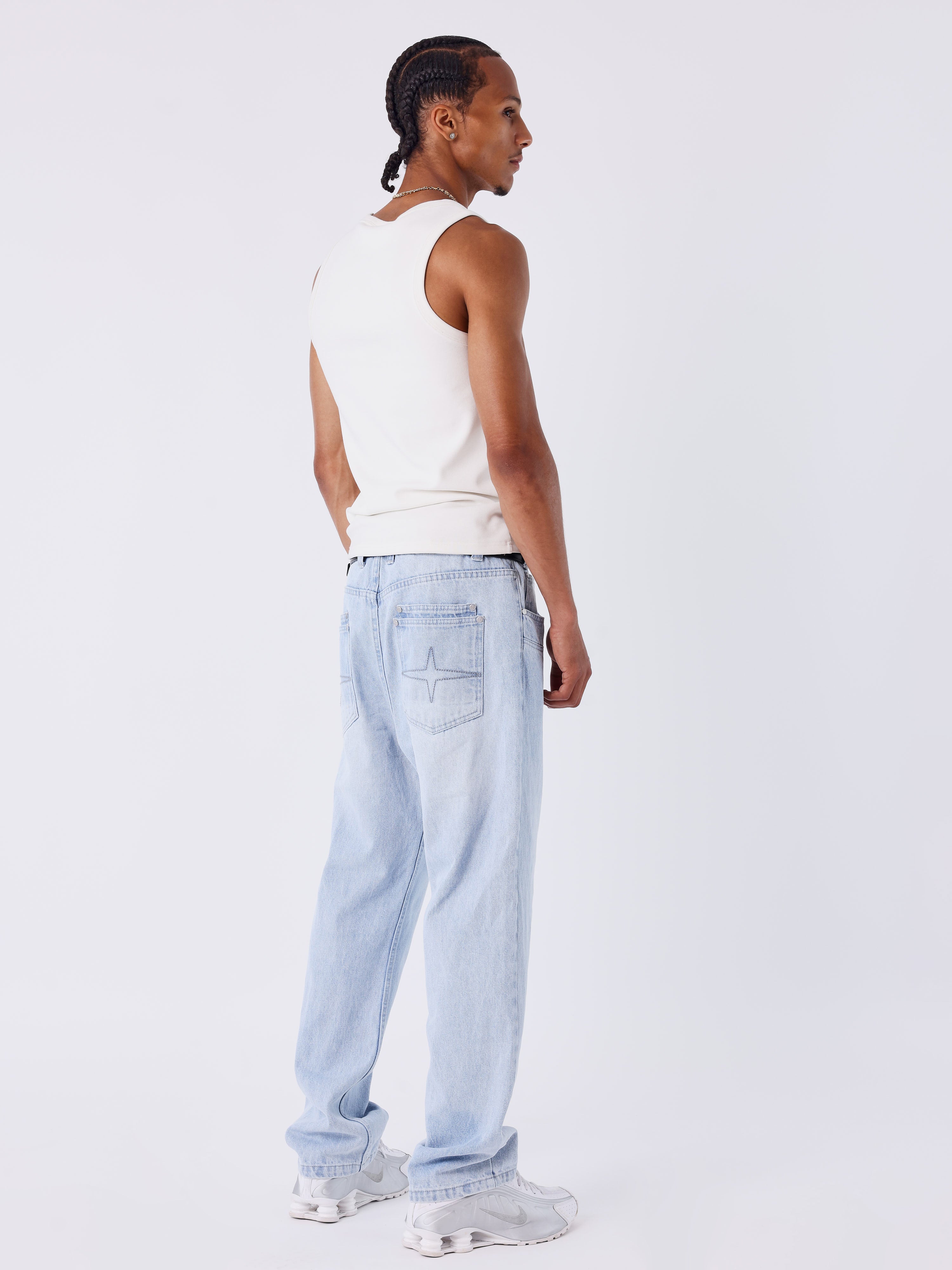 Jean droit en denim bleu clair délavé - Image 2