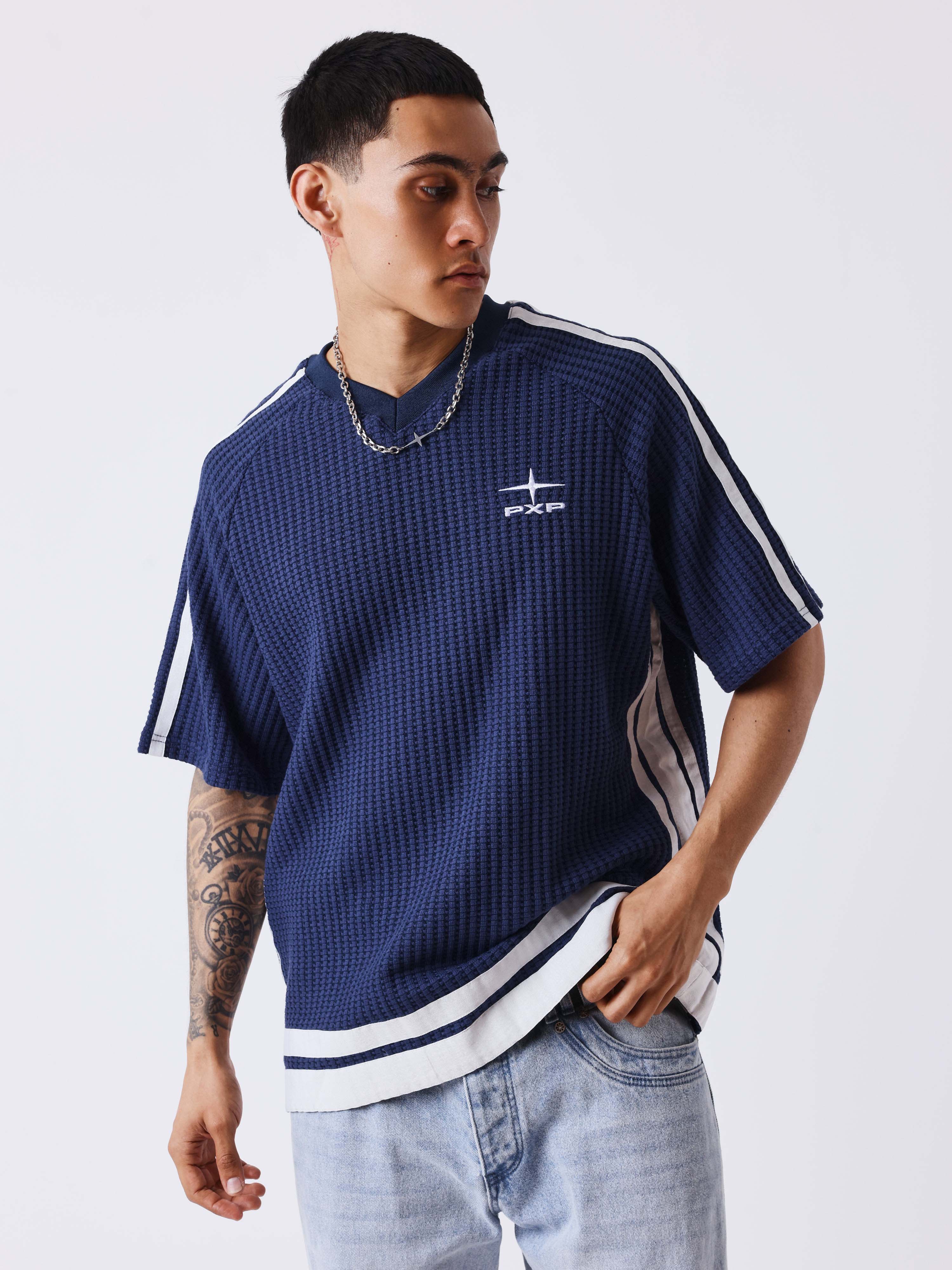 T-shirt en maille à col V