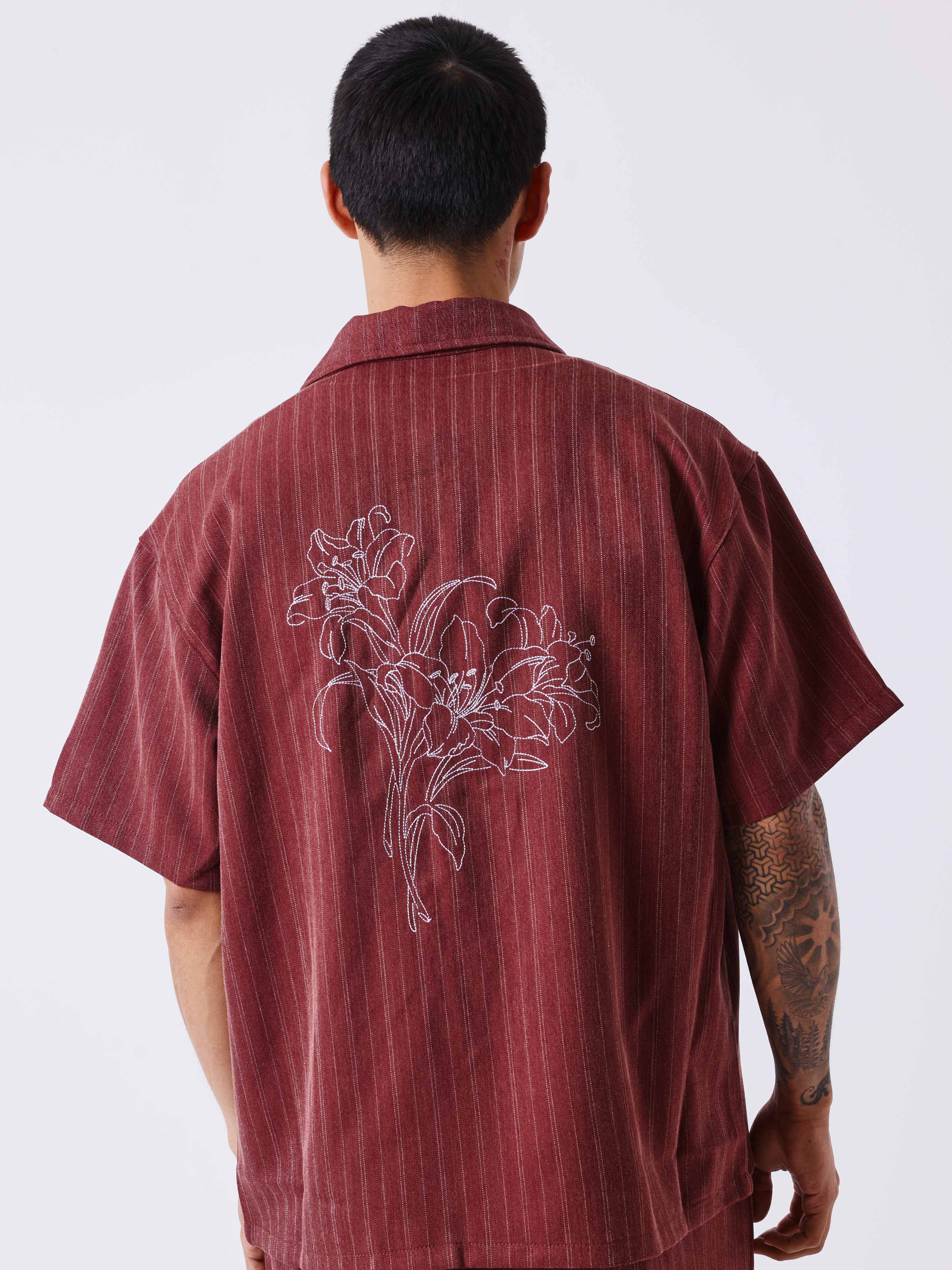 Chemise à motif rayé avec broderie au dos - Image 2