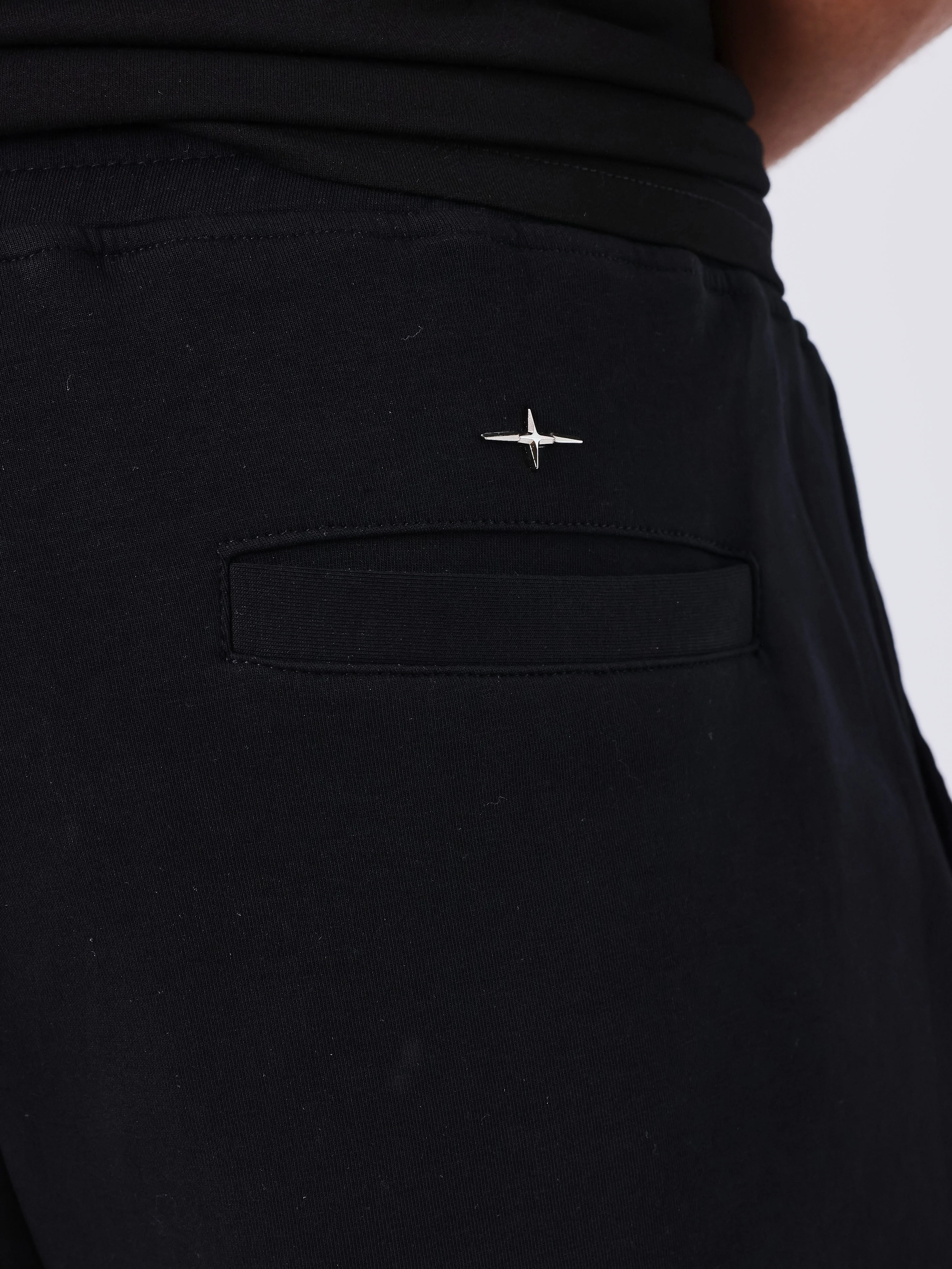 Short Radiant - Image 5