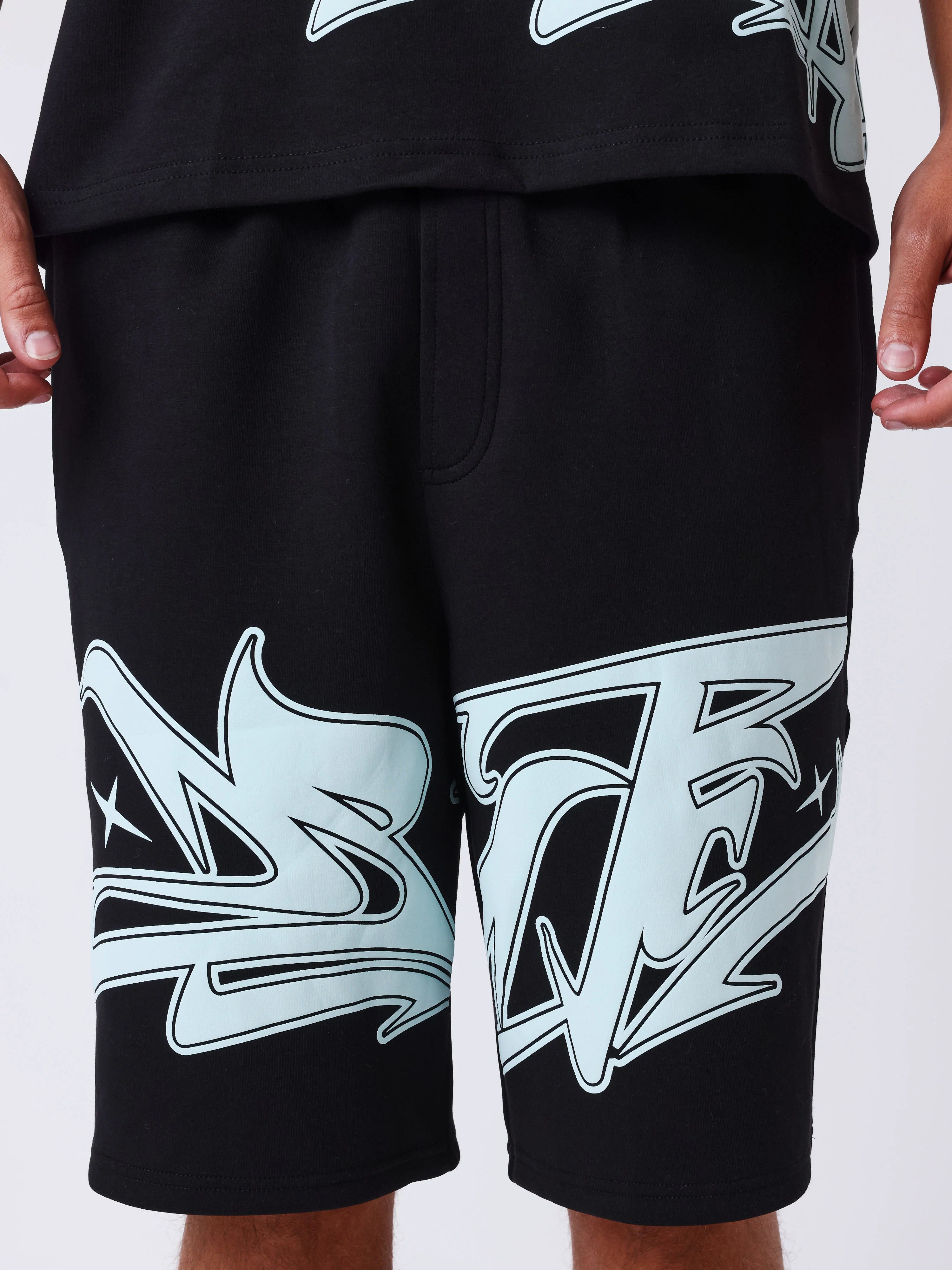 Short Flare - Image 4