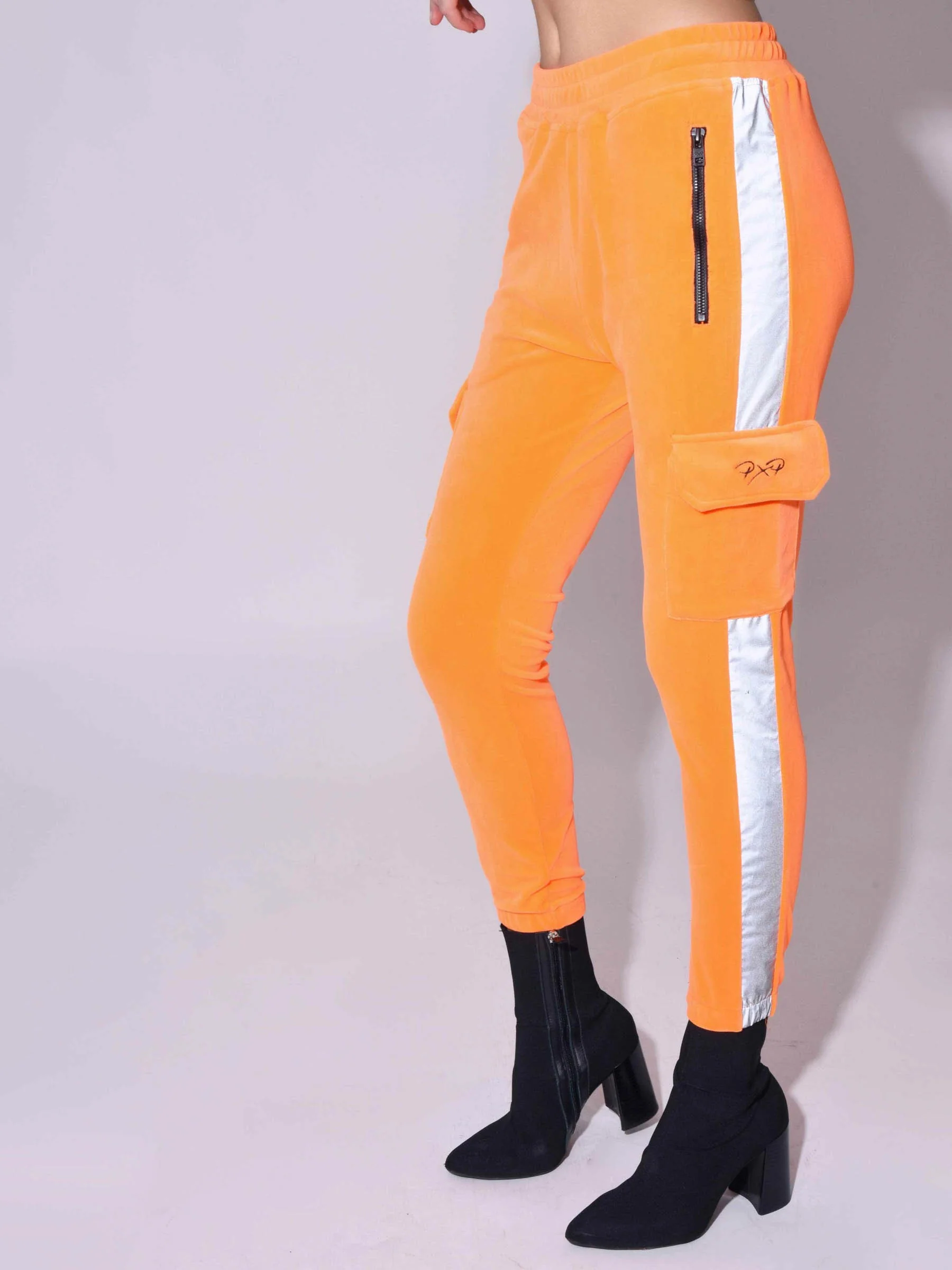 Bas de jogging velvet type cargo à bande réfléchissante côté - Image 2