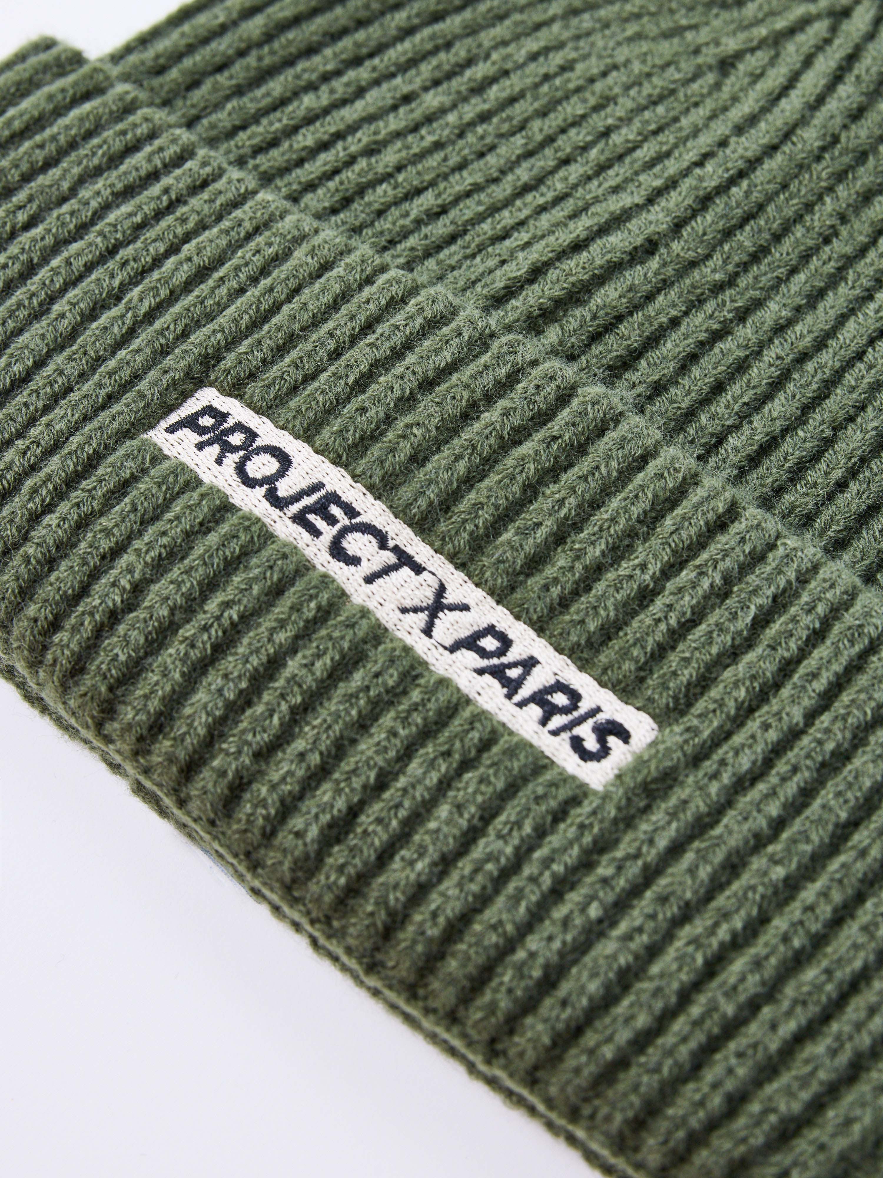 Bonnet brodé - Image 3