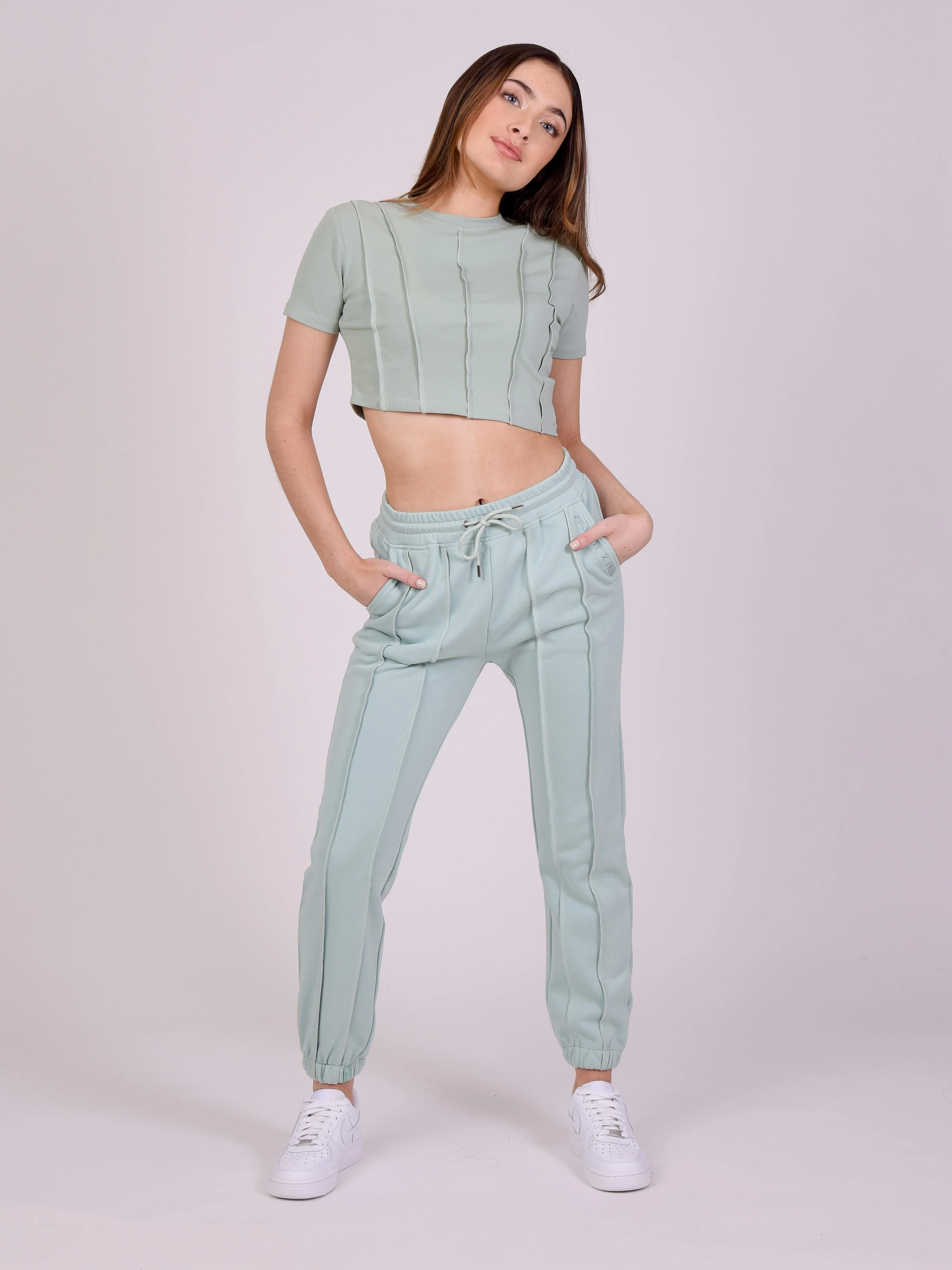 T-shirt crop avec bords surfilés - Image 3
