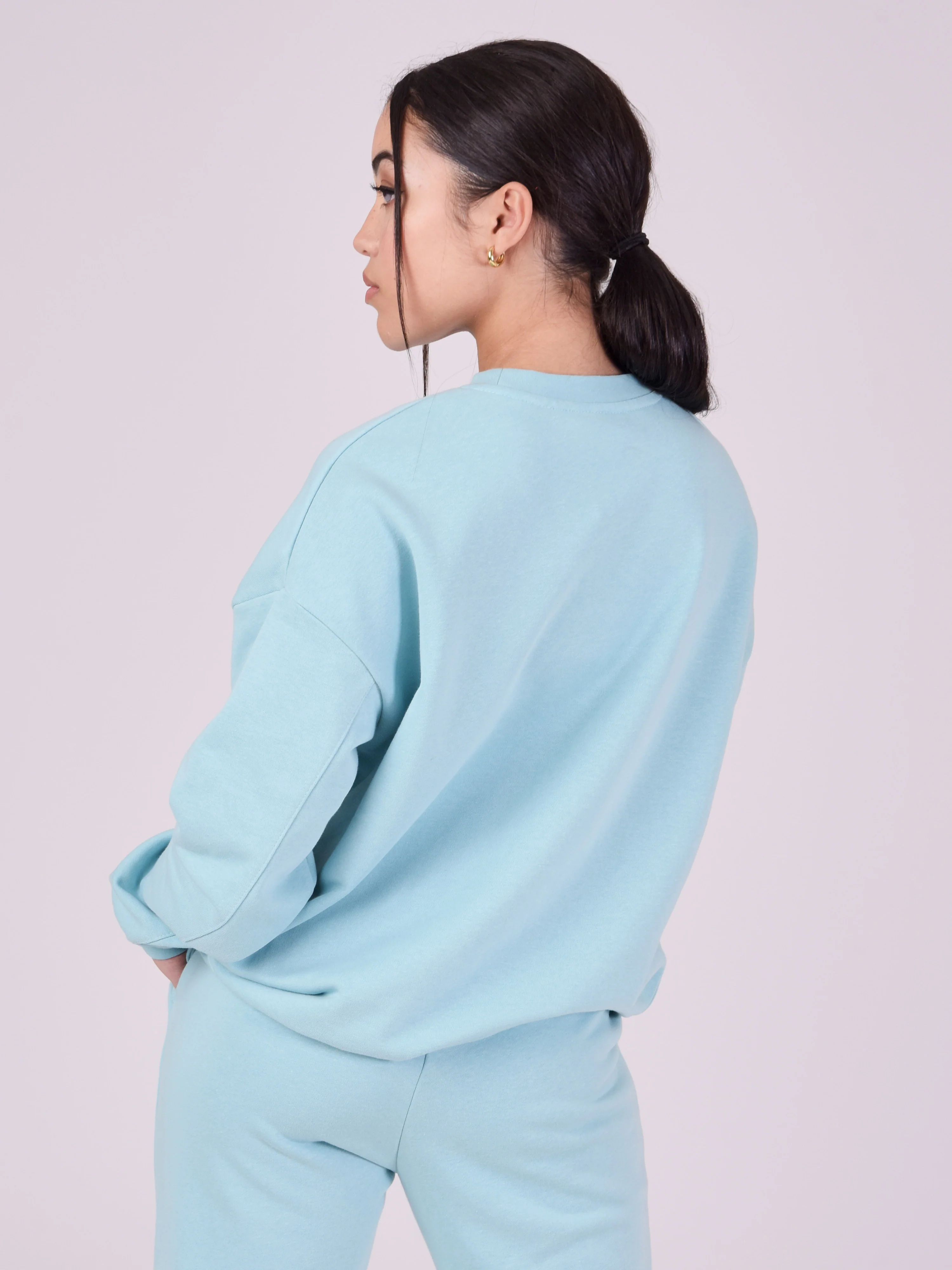 Sweat col rond broderie relief - Image 5