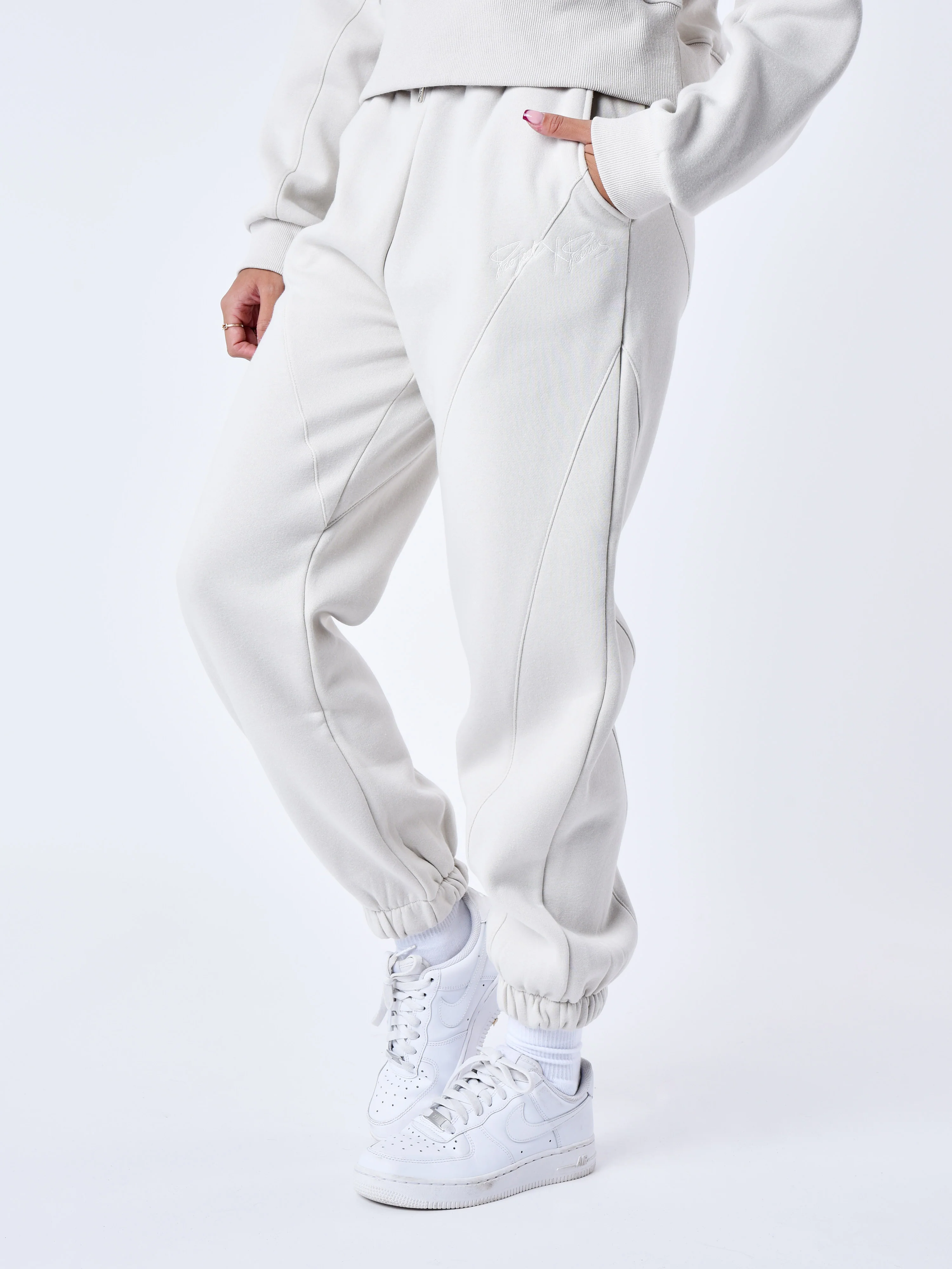 Bas de jogging avec surpiqure - Image 4