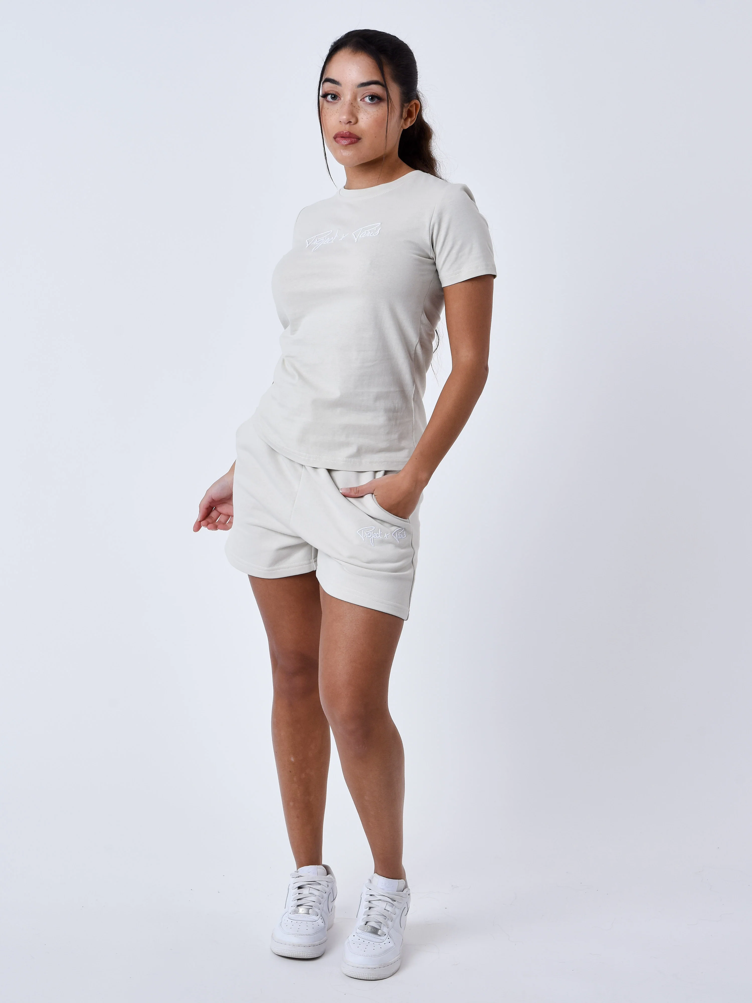 Short femme Signature - Image 3