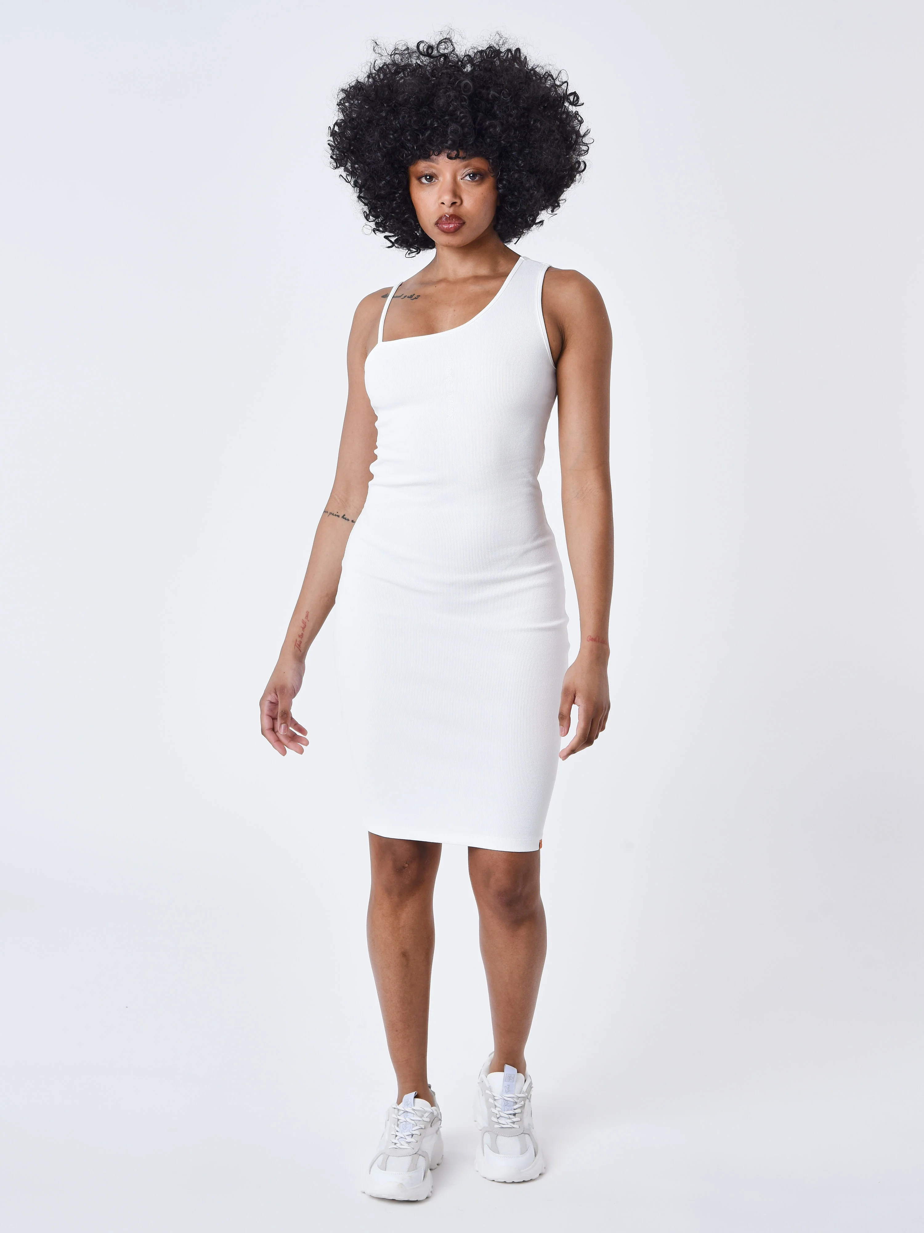Robe Asymétrique a bretelles - Image 3