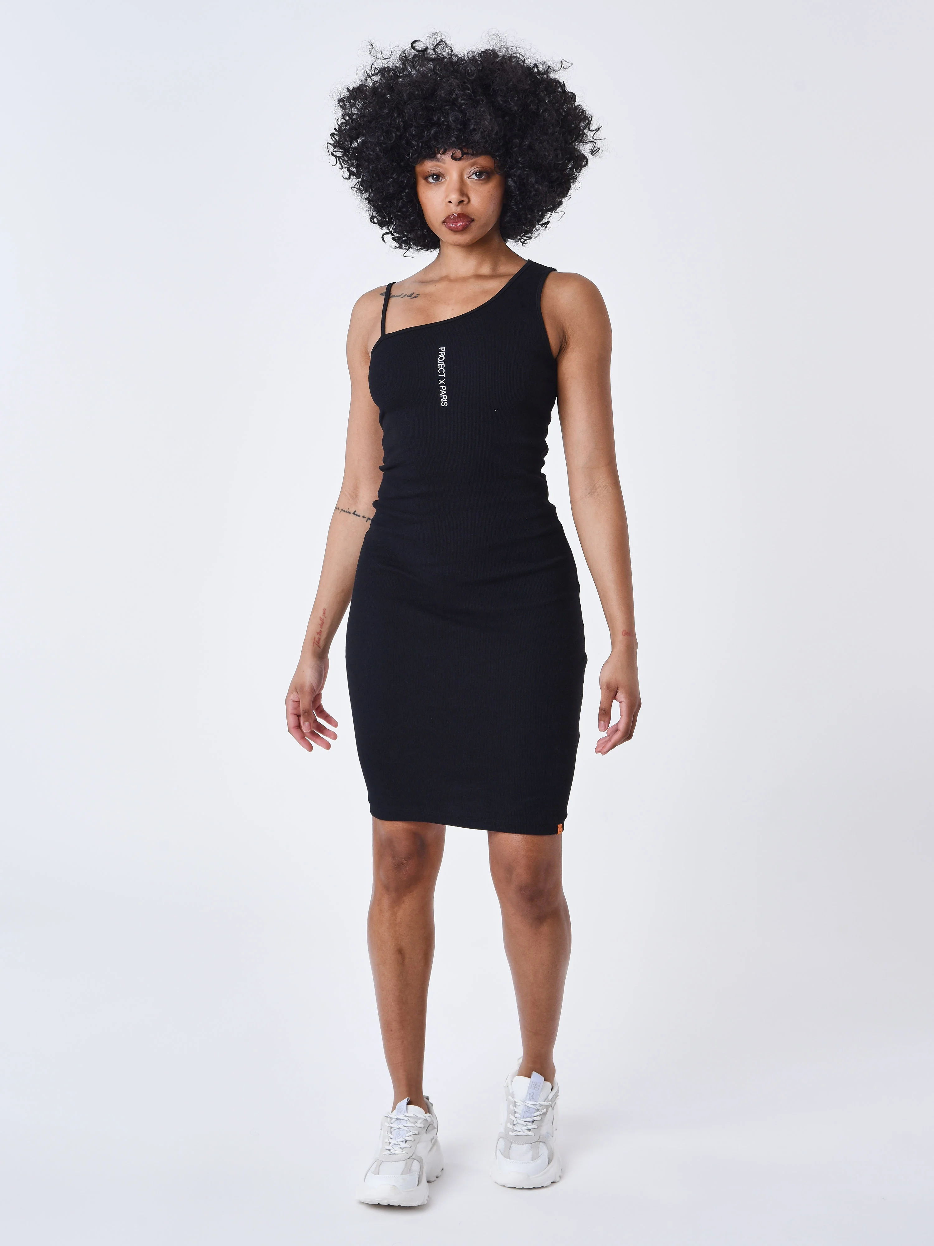 Robe Asymétrique a bretelles - Image 3