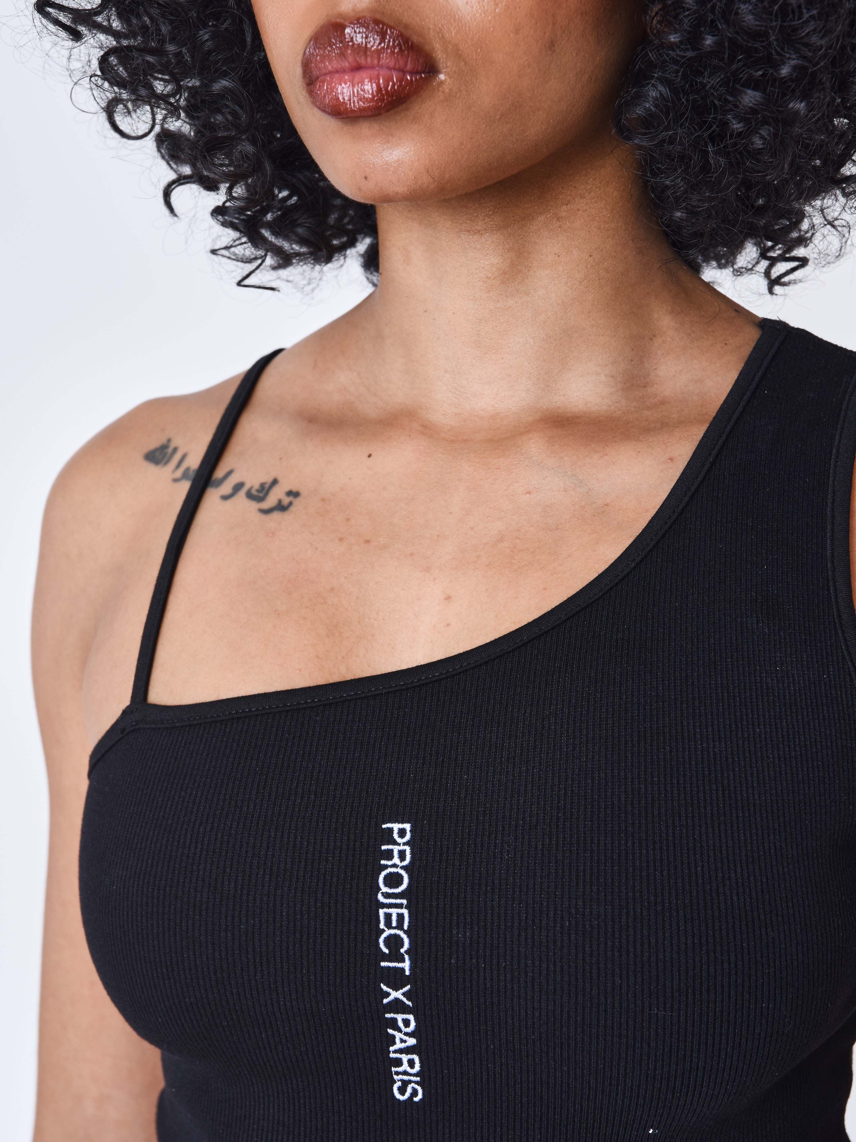 Robe Asymétrique a bretelles - Image 6