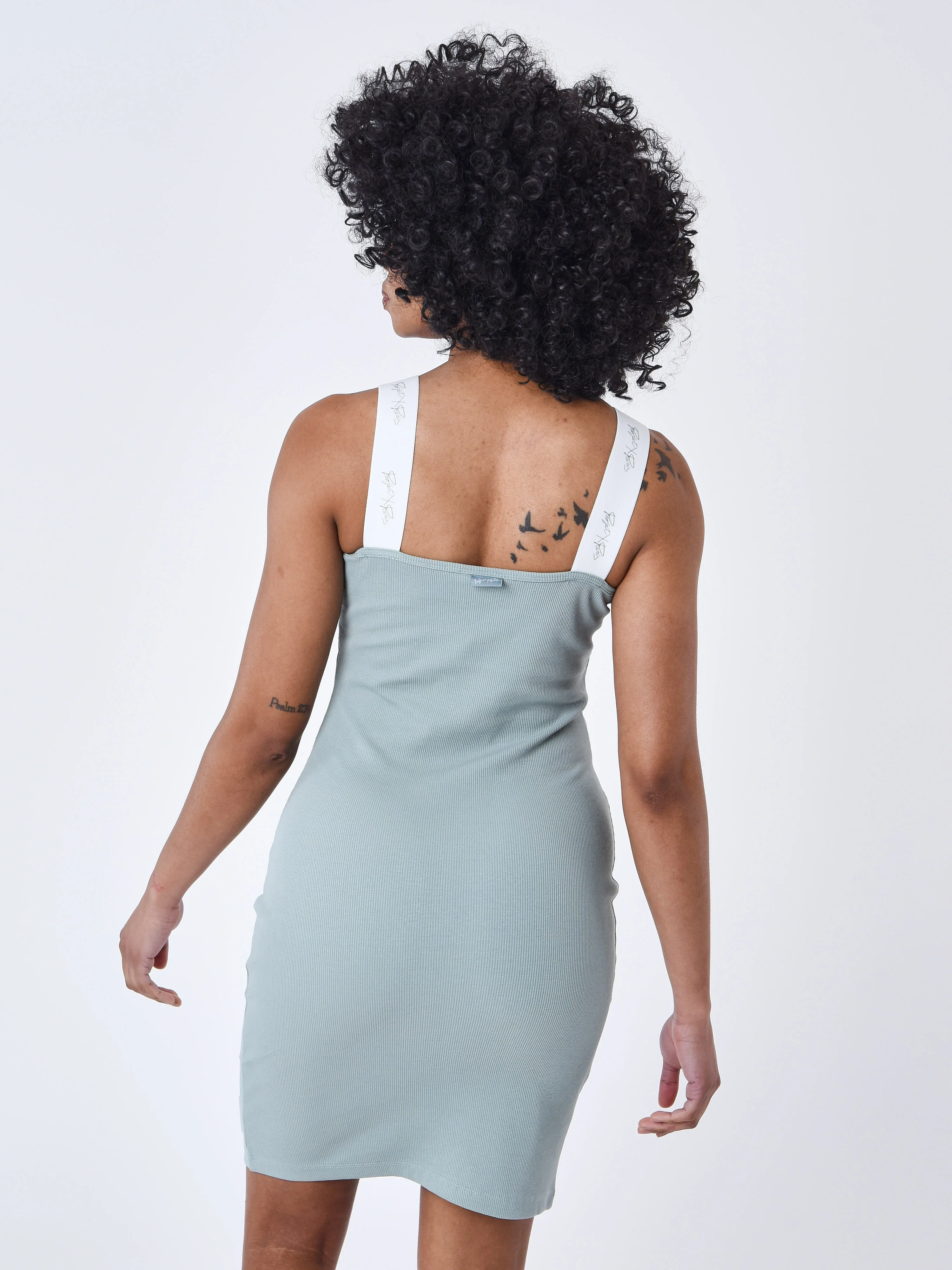 Robe Bretelles larges - Image 5