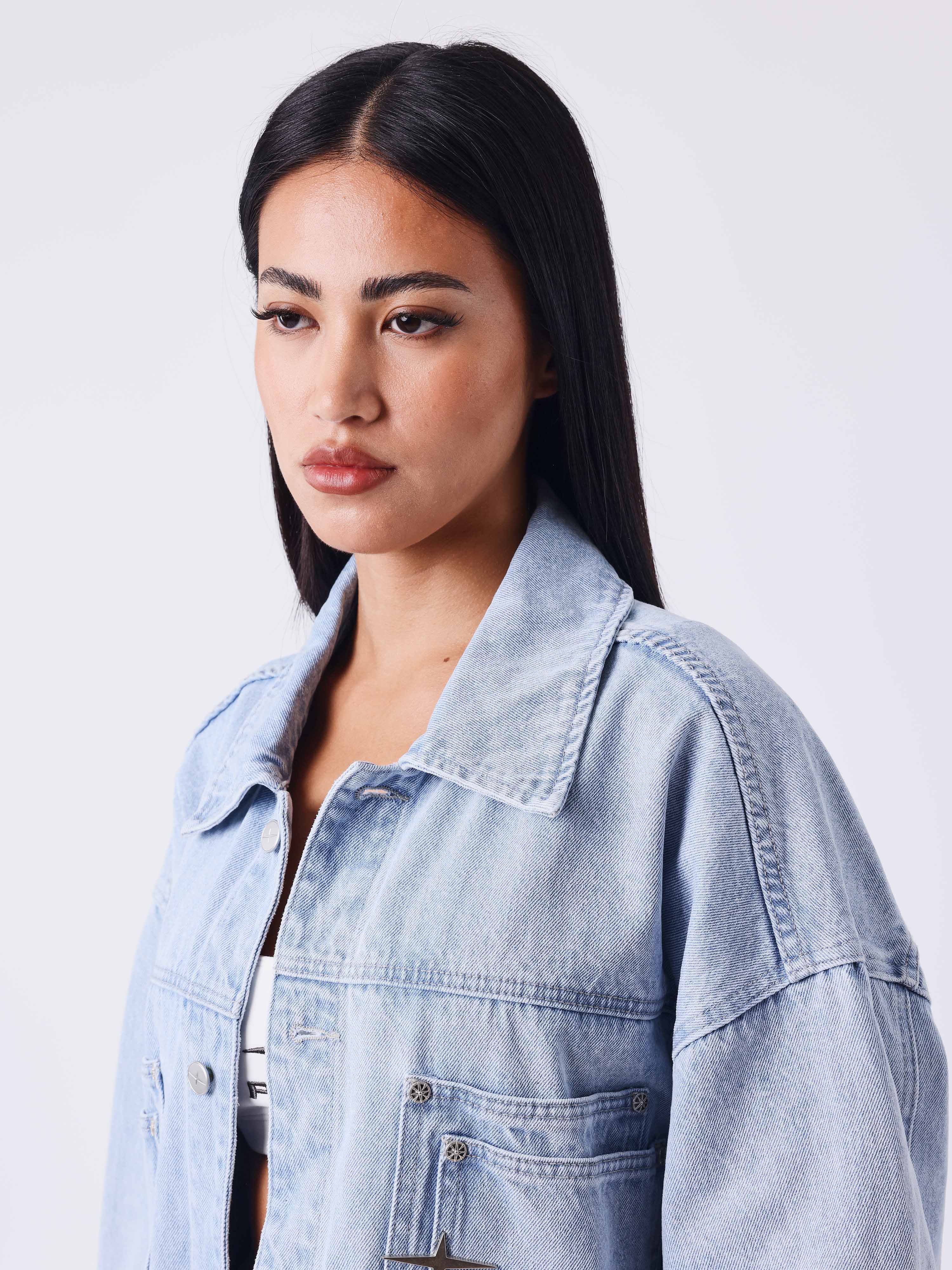 Veste oversize en denim bleu délavé à surpiqûres Polaris - Image 3