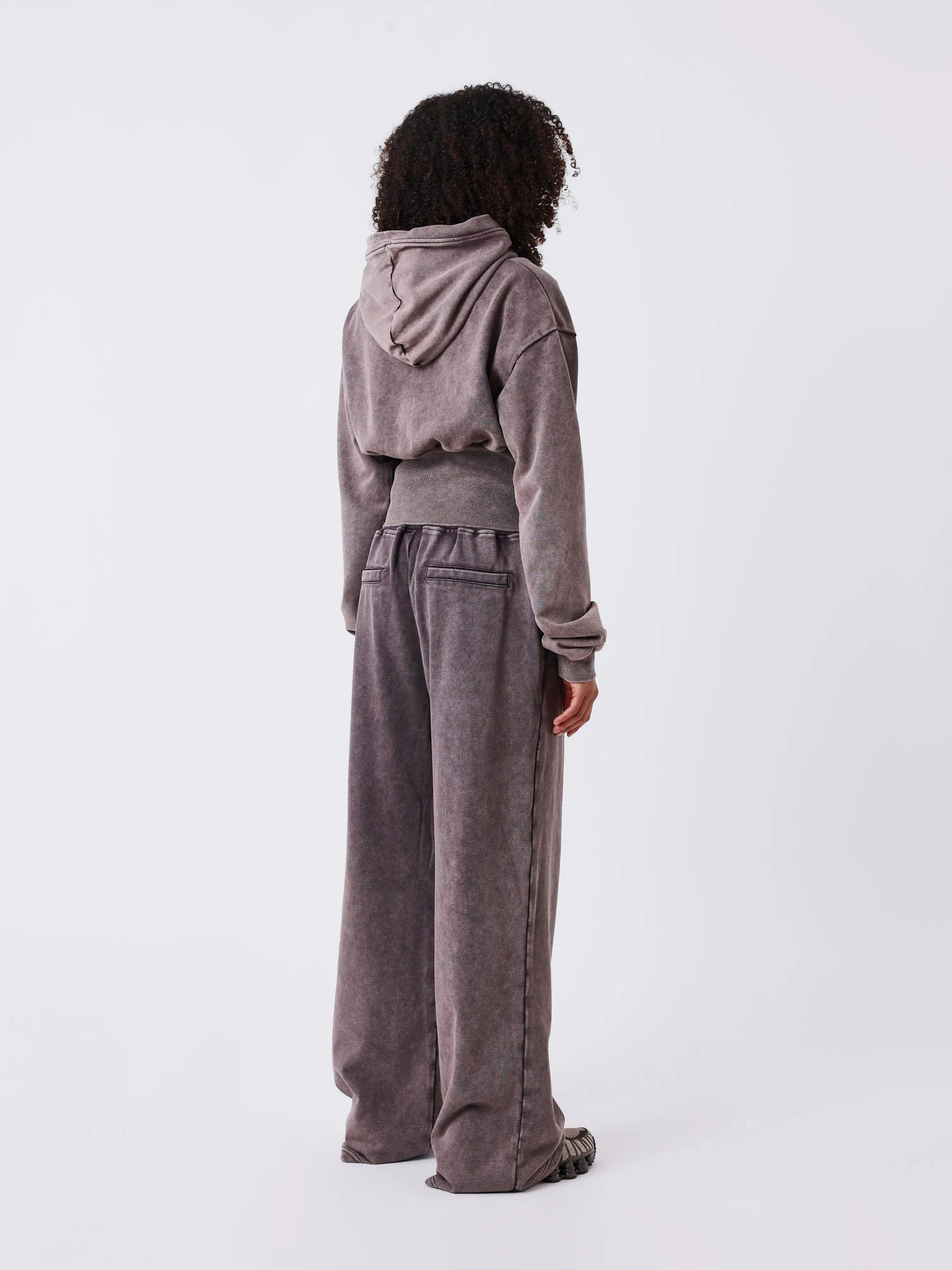 Jogging Worn - Image 2