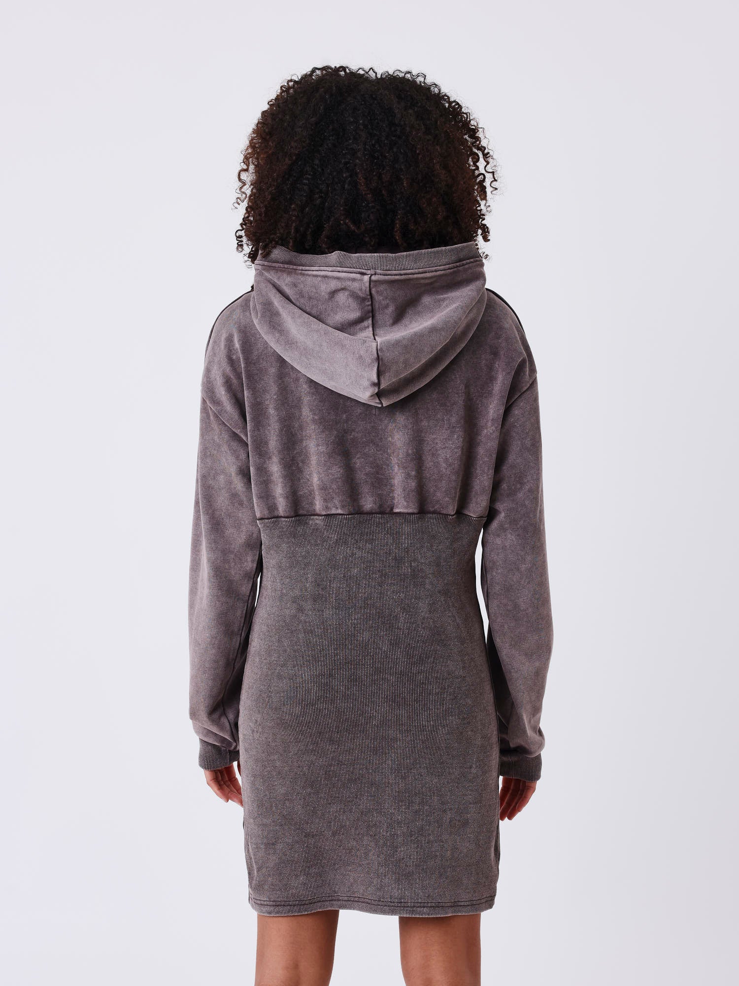 Robe sweat Worn - Image 3
