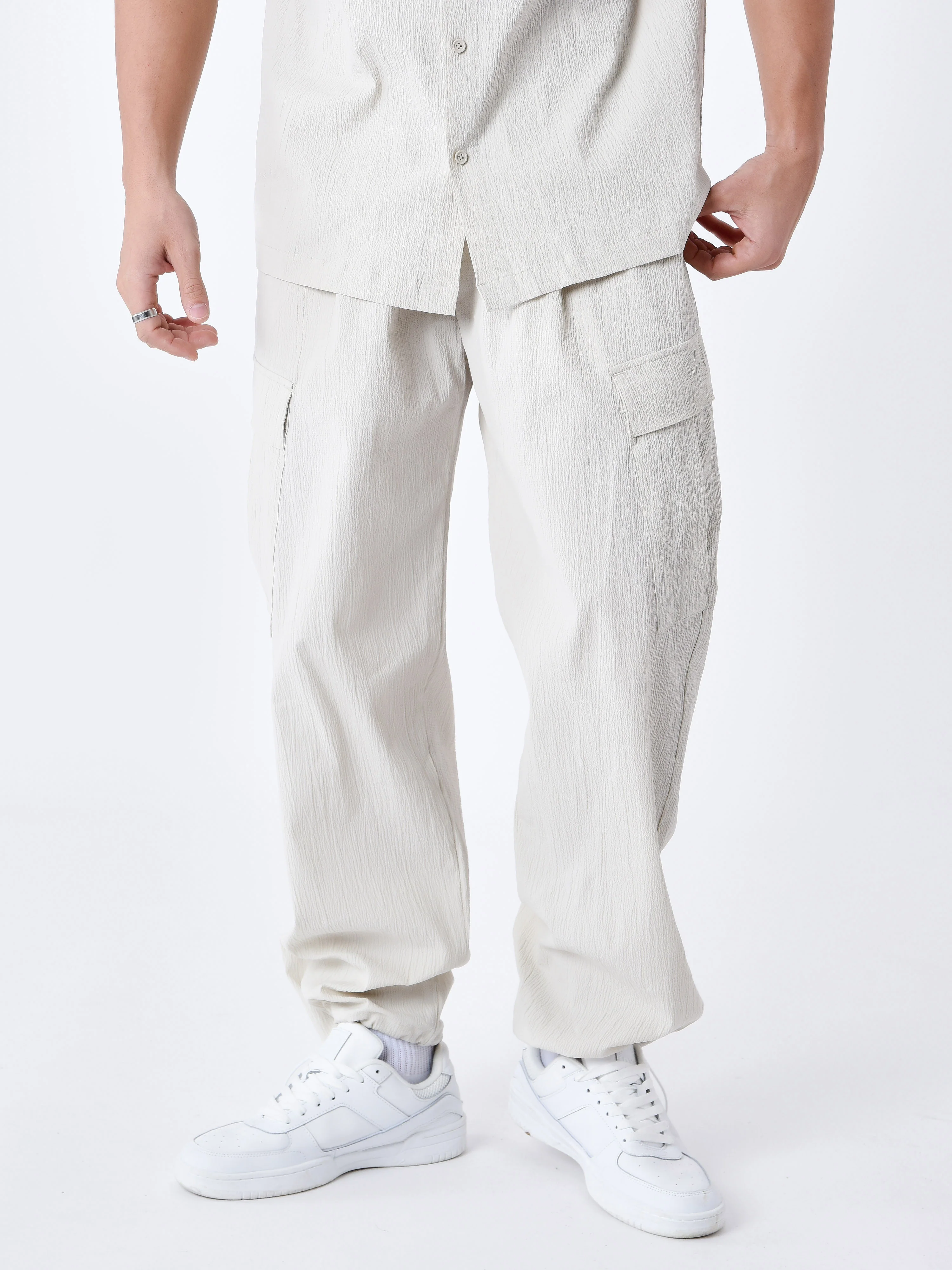 Pantalon effet froissé a poches - Image 2
