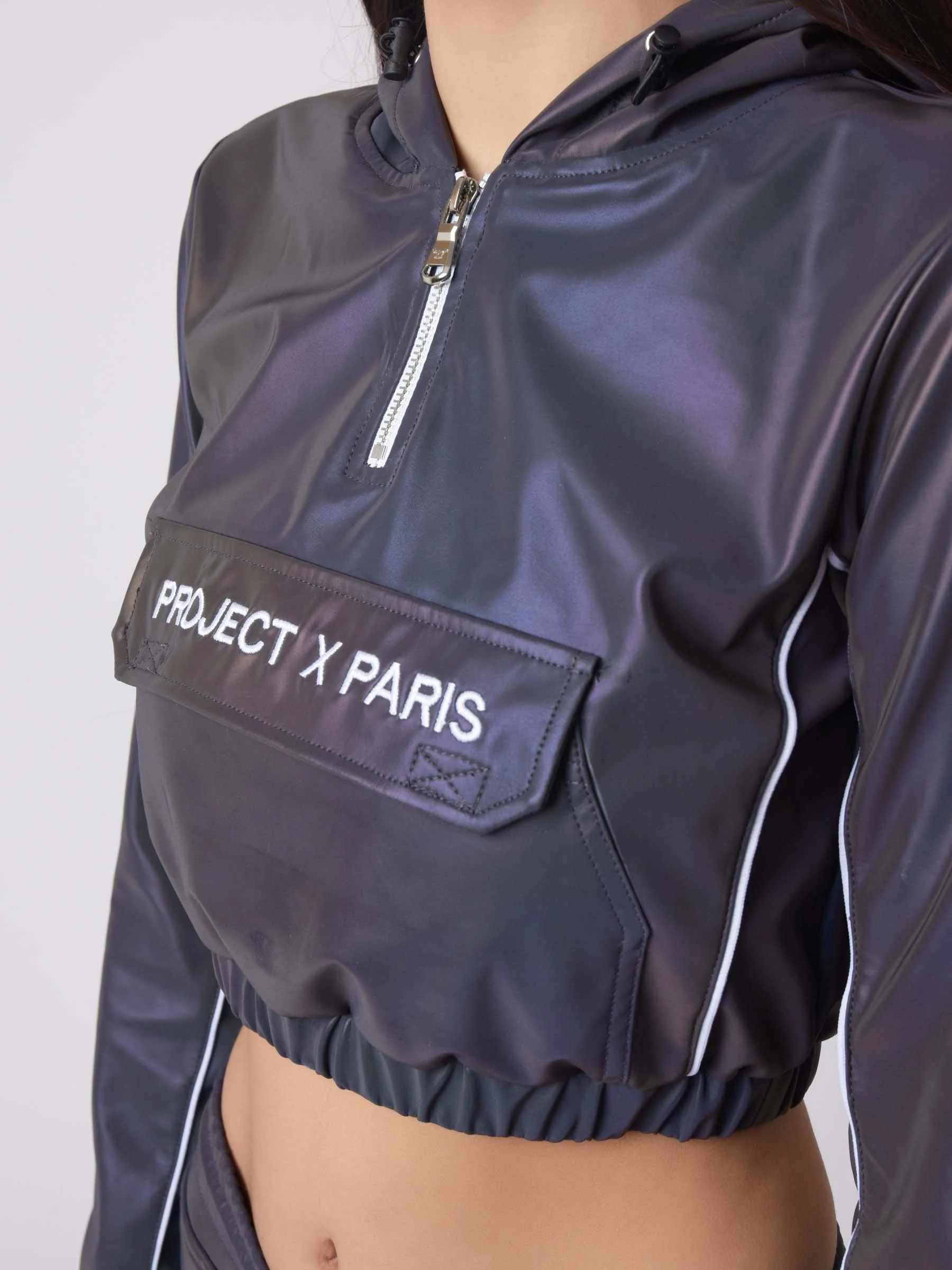 Sweat capuche enfilable à piping - Image 5