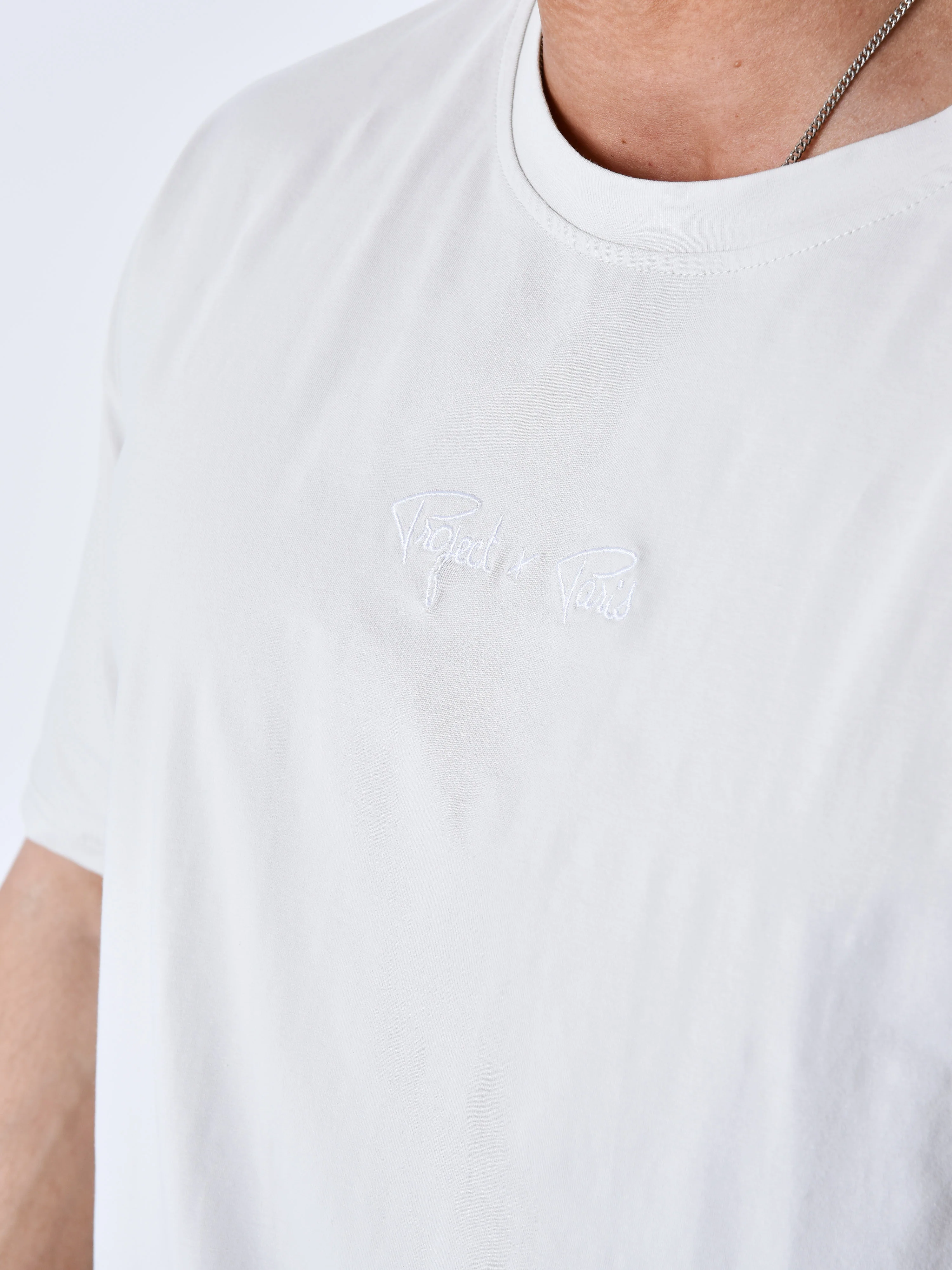 T-shirt broderie logo - Image 6